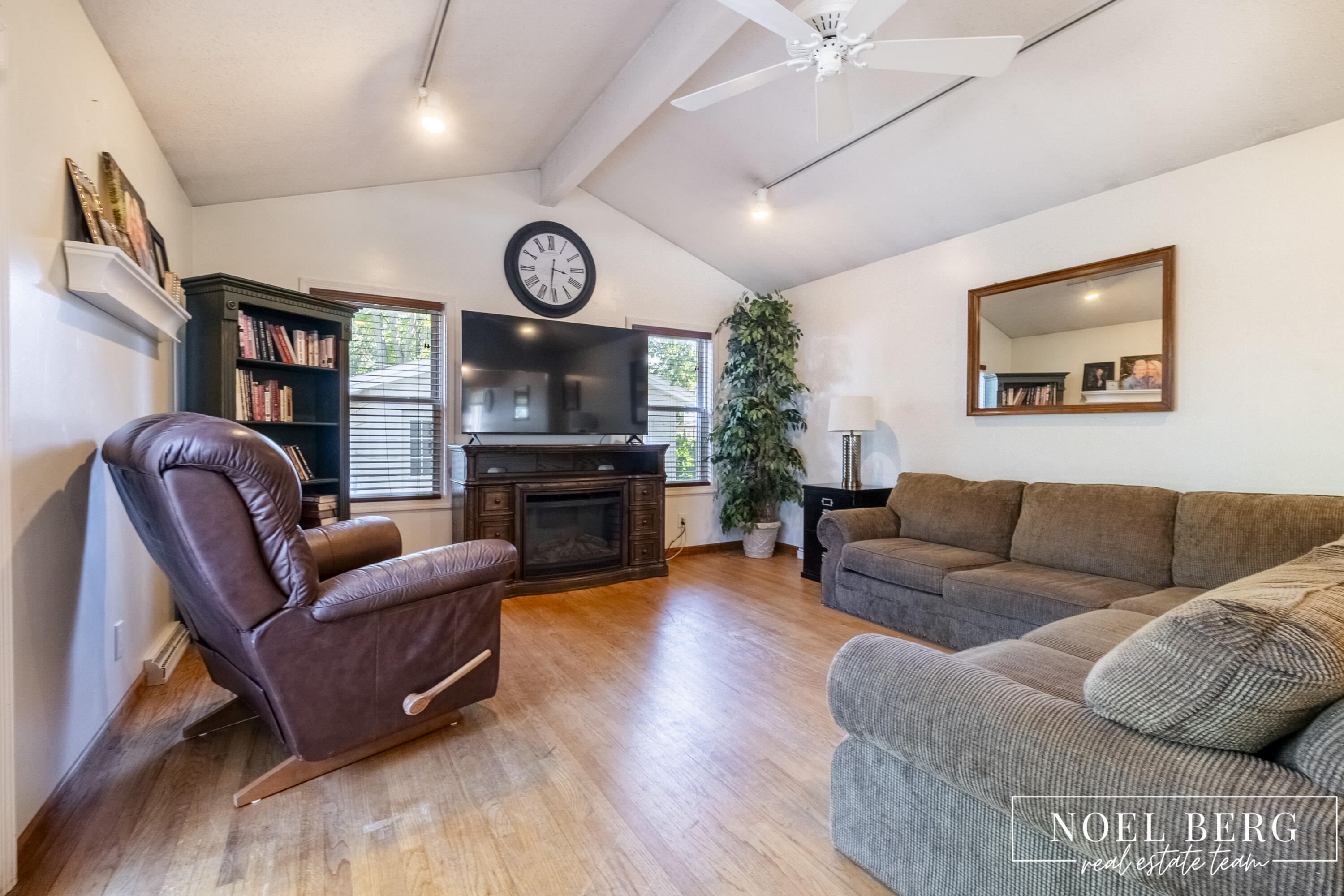 1641 Moulton Avenue Muskegon MI 49445