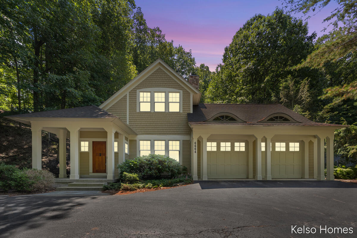 6664 Scenic Shores Drive Holland MI 49423