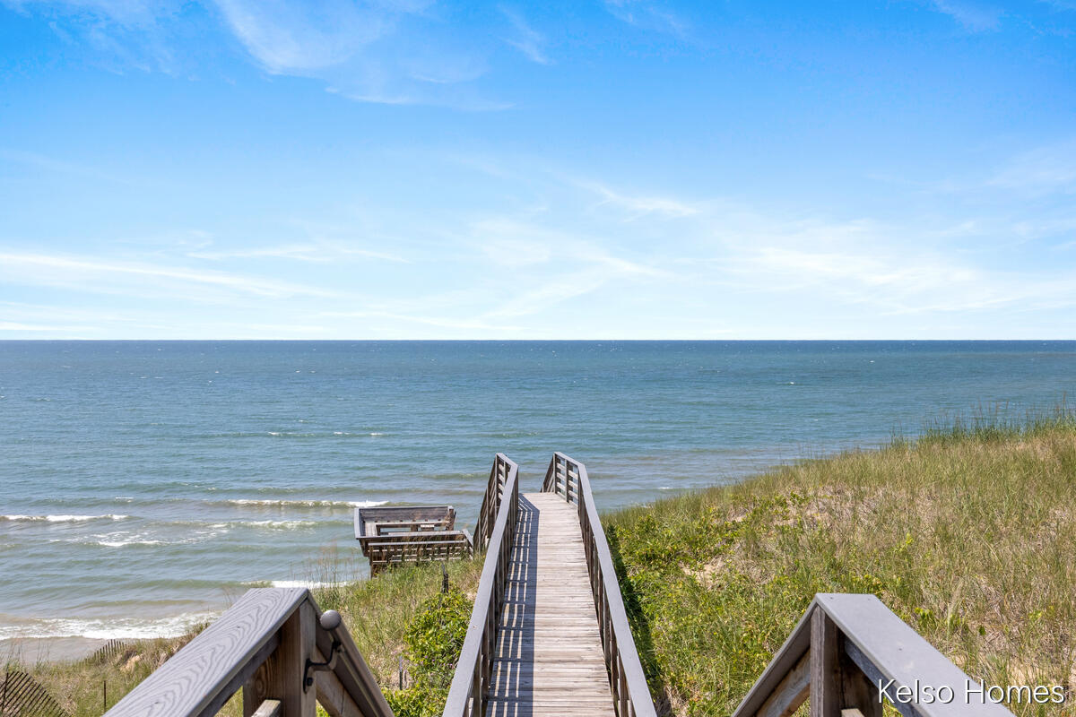 6664 Scenic Shores Drive Holland MI 49423