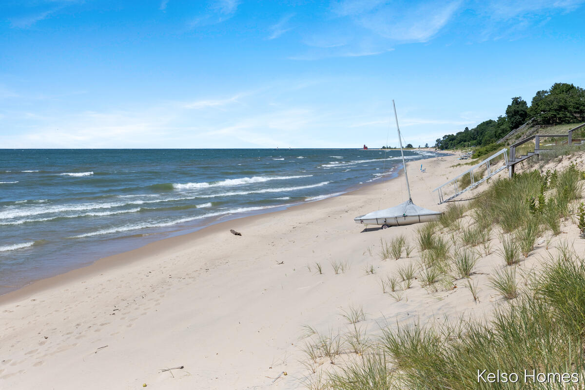 6664 Scenic Shores Drive Holland MI 49423