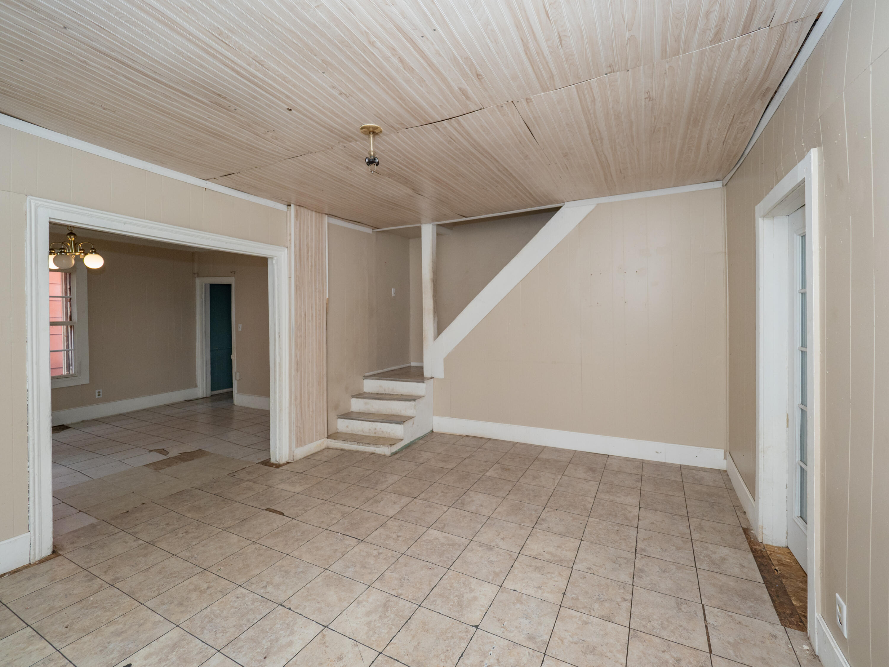 935 Osborne Street Kalamazoo MI 49001