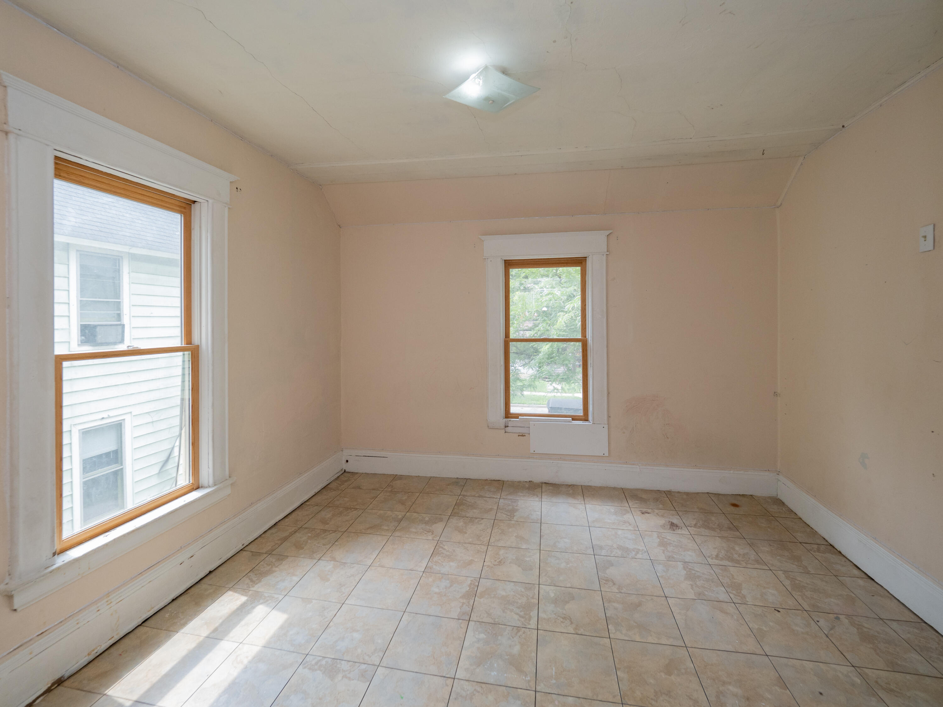 935 Osborne Street Kalamazoo MI 49001