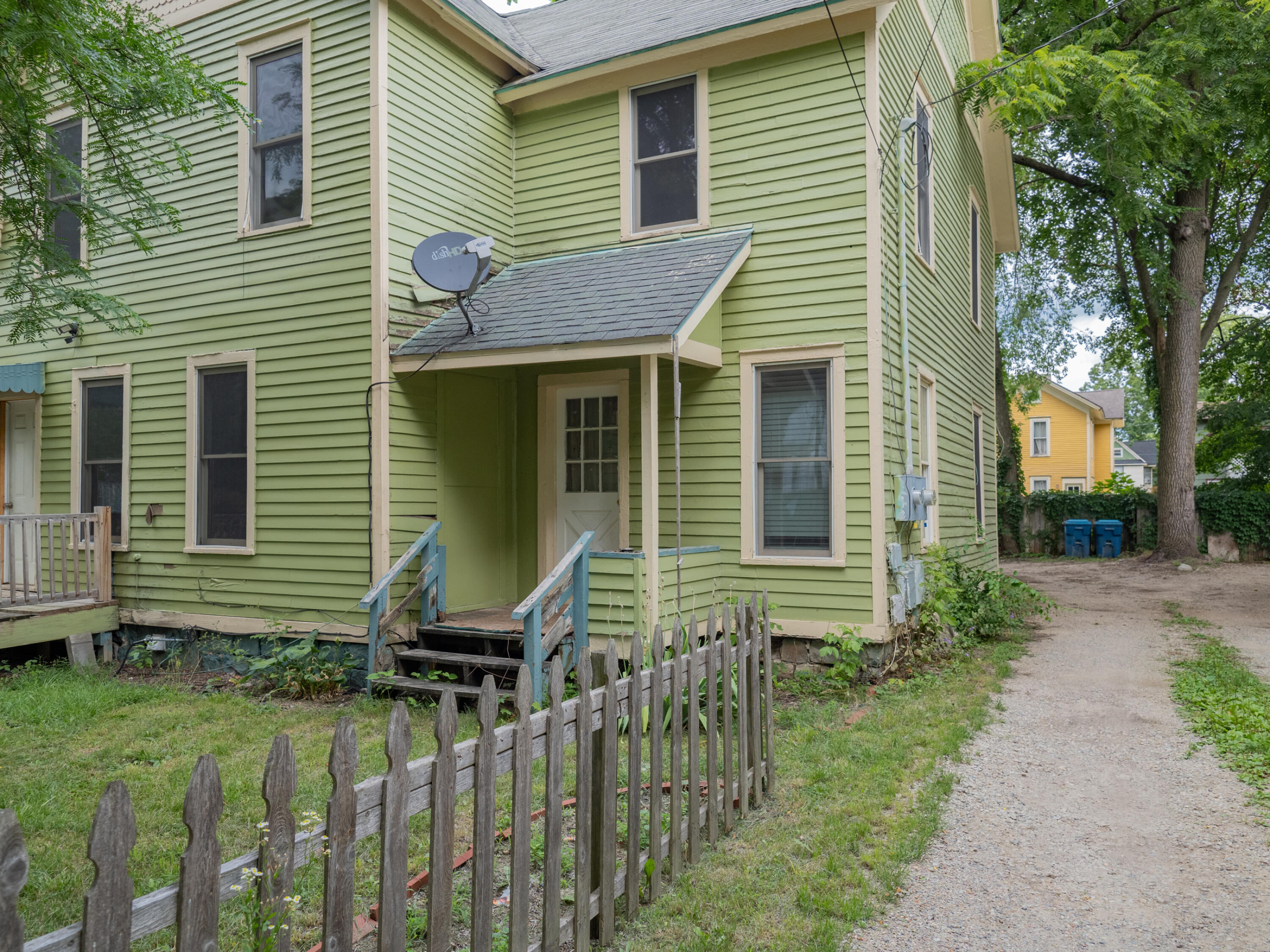 935 Osborne Street Kalamazoo MI 49001