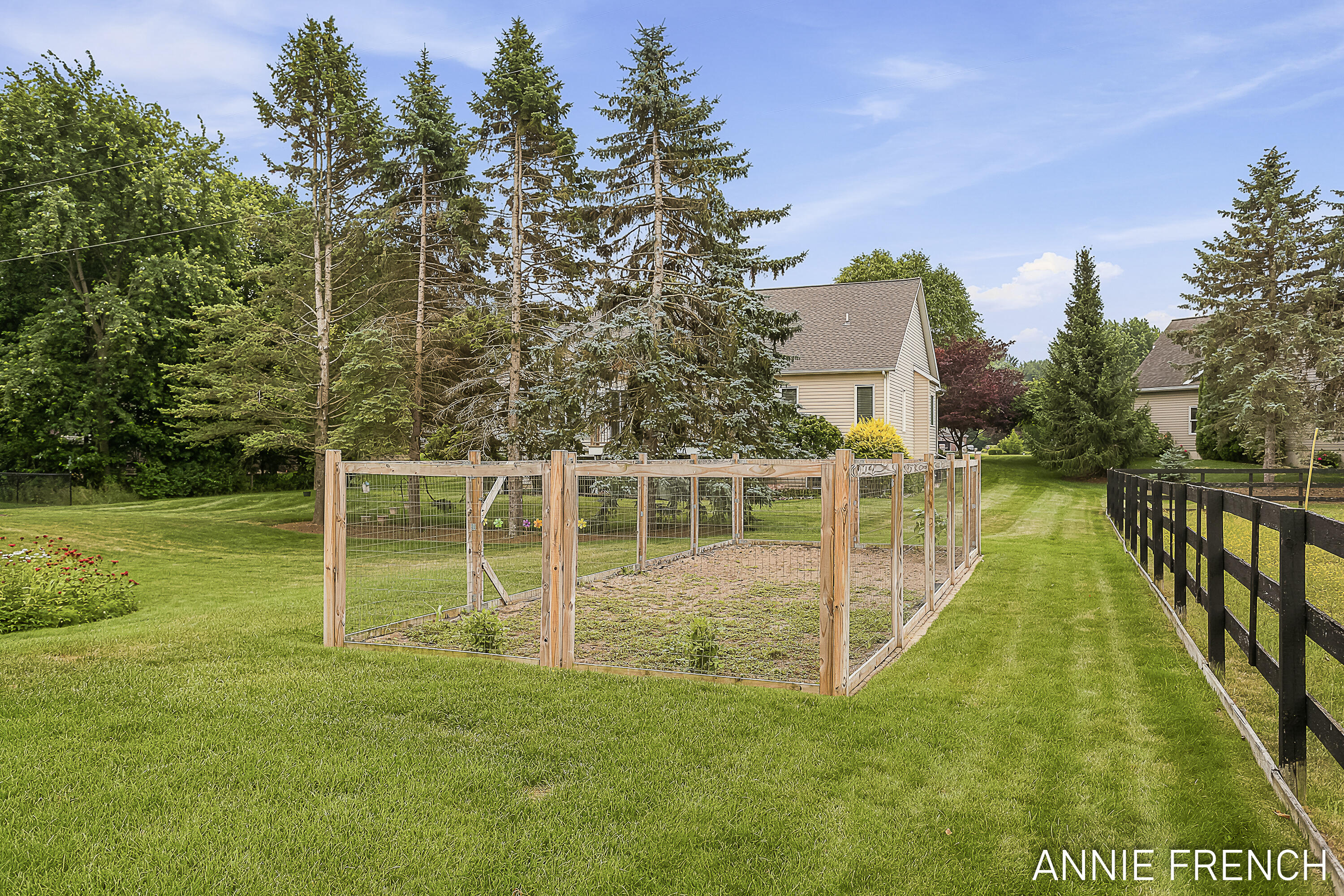 6390 147th Avenue Holland MI 49423