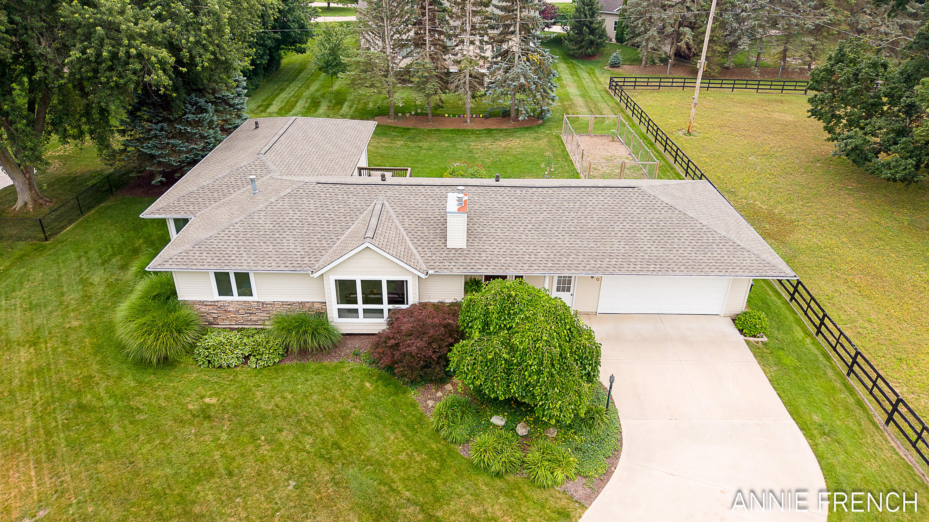 6390 147th Avenue Holland MI 49423