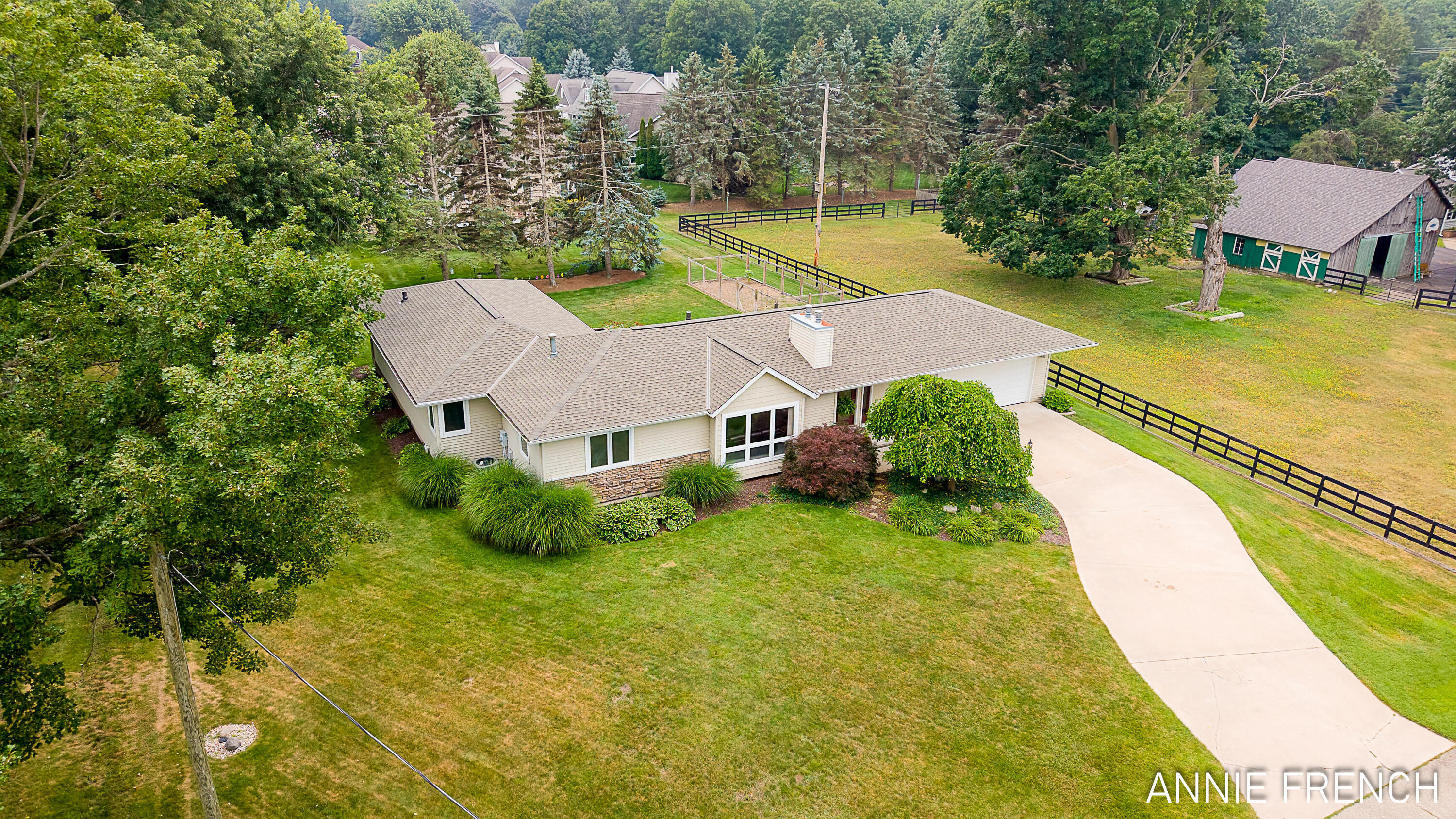 6390 147th Avenue Holland MI 49423