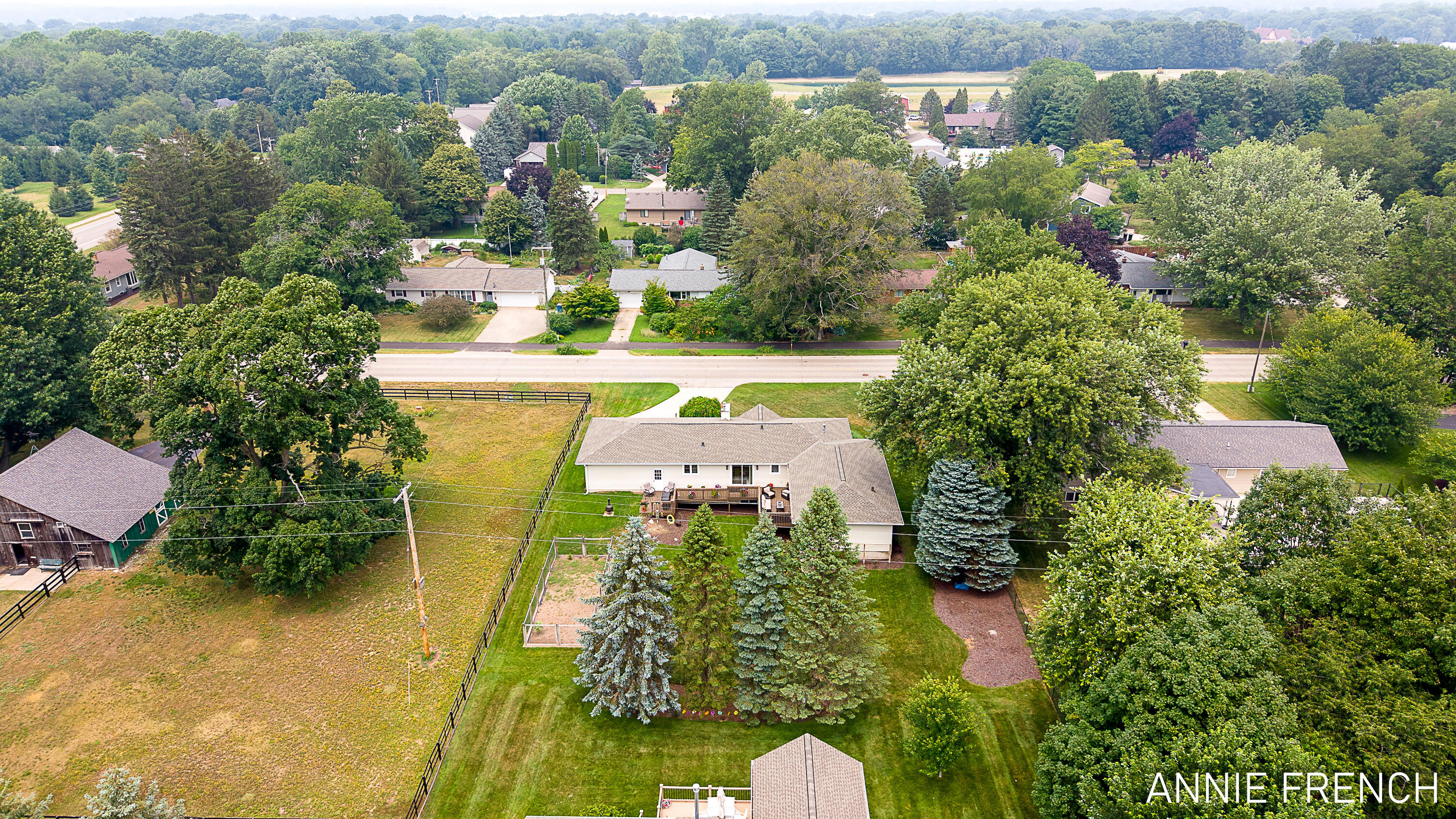 6390 147th Avenue Holland MI 49423
