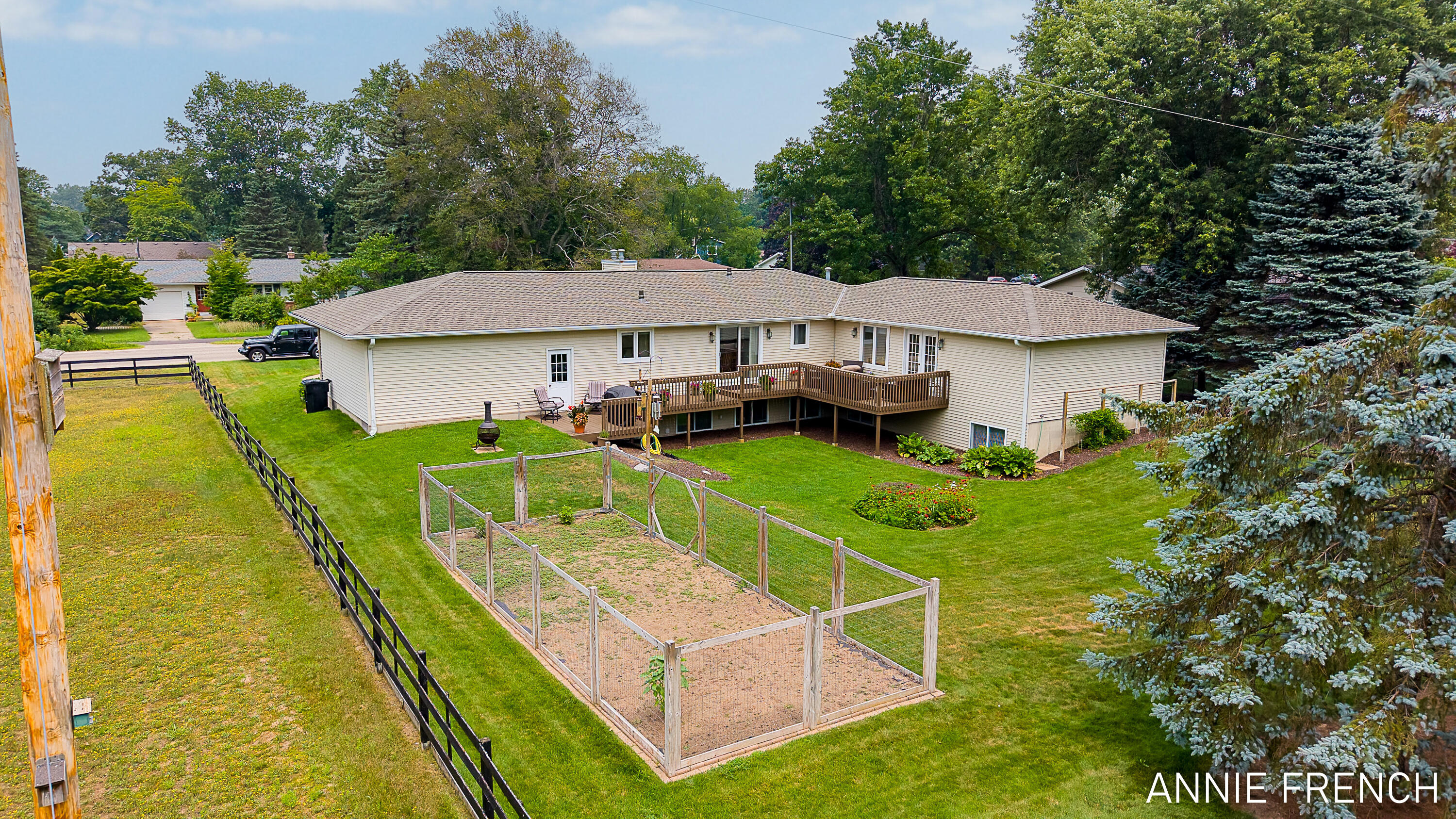 6390 147th Avenue Holland MI 49423