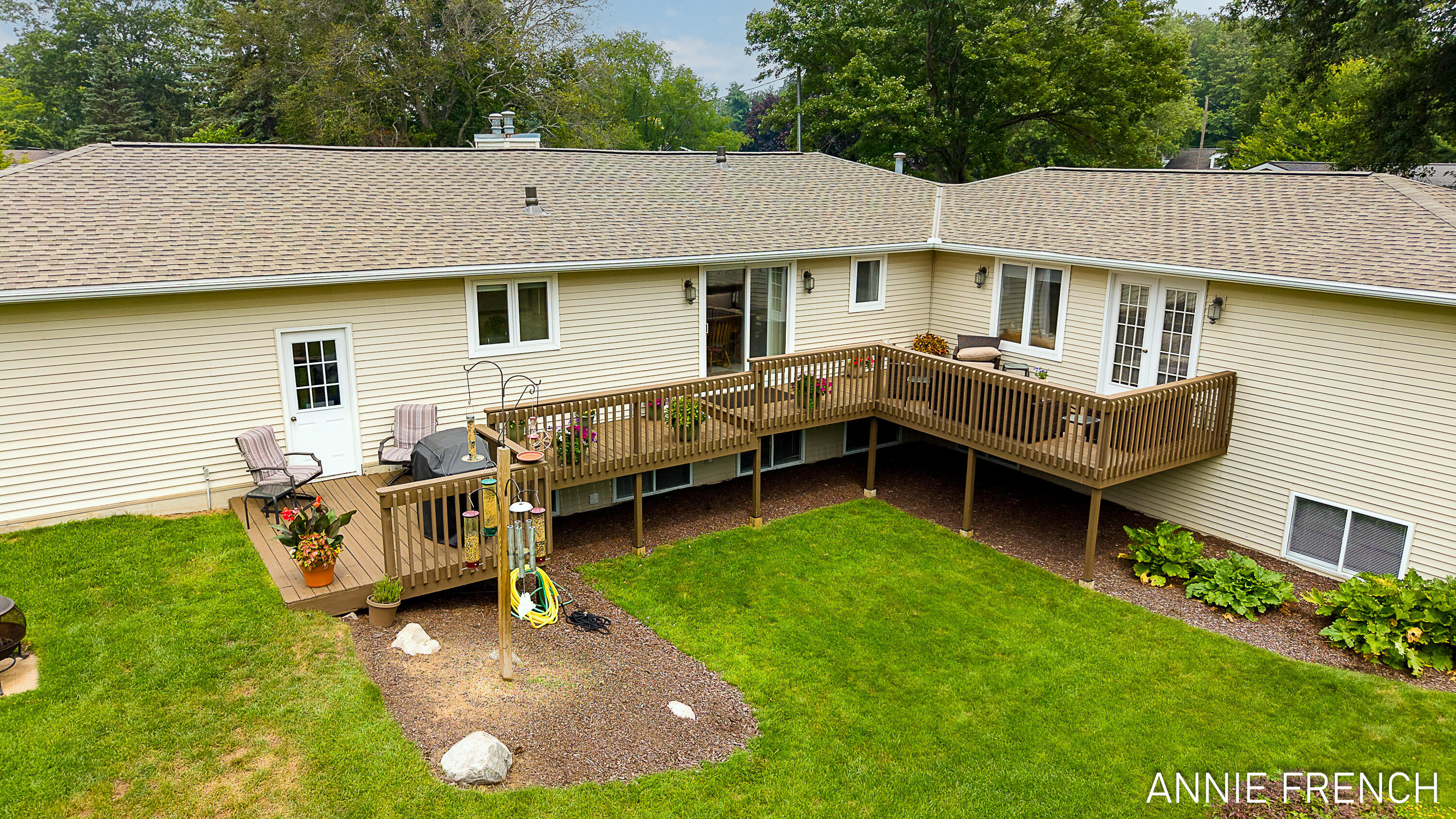 6390 147th Avenue Holland MI 49423