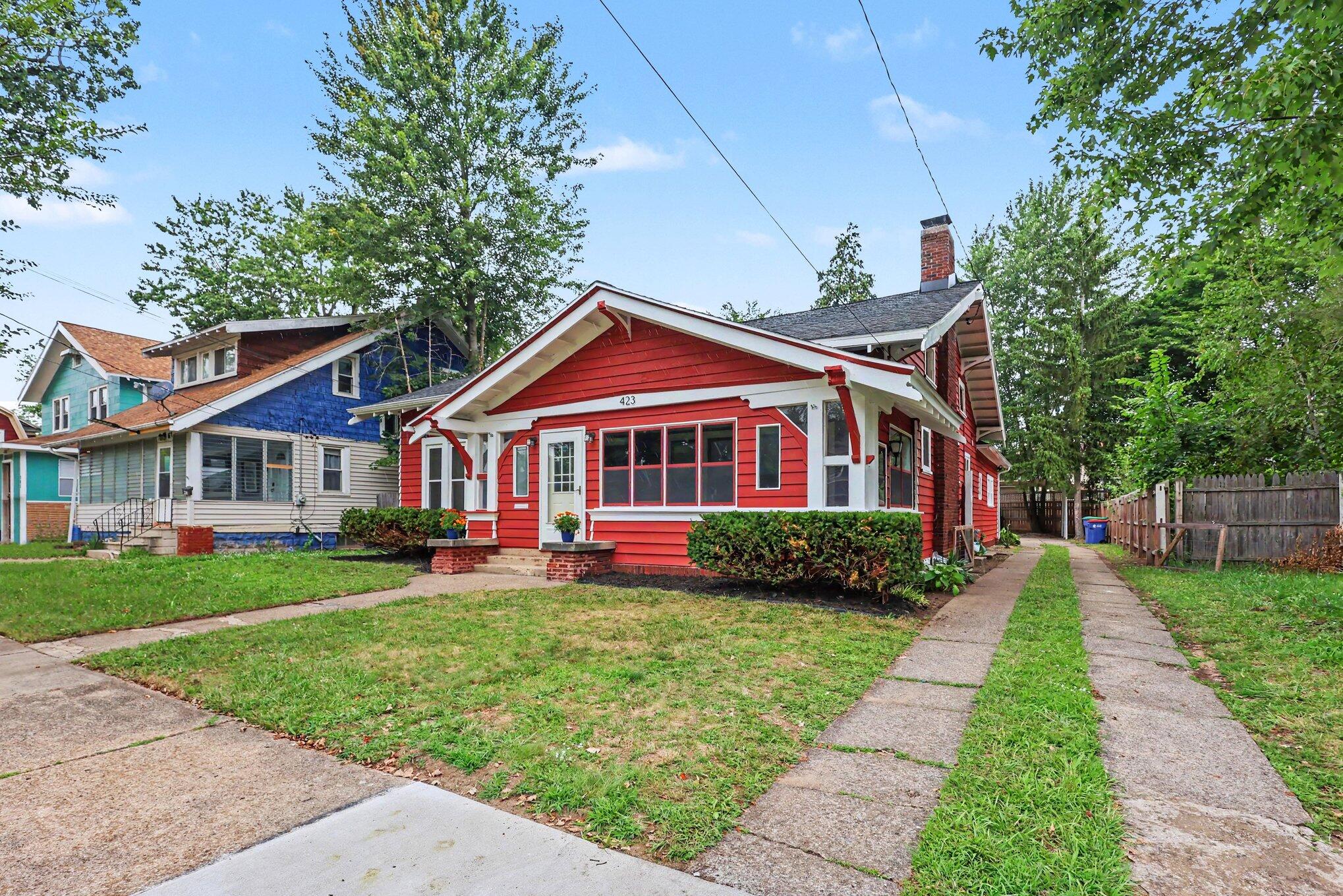 423 Ardmore Street SE Grand Rapids MI 49507