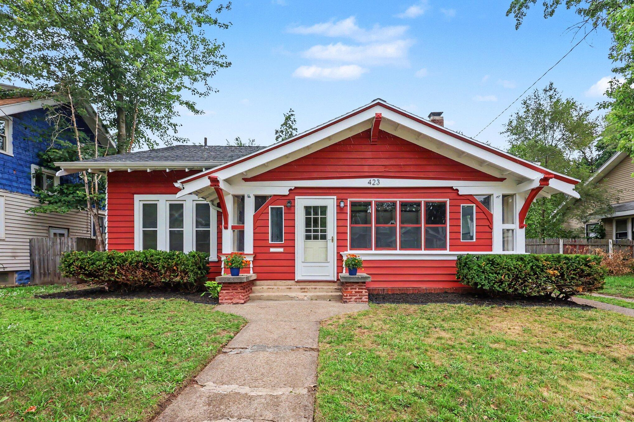423 Ardmore Street SE Grand Rapids MI 49507