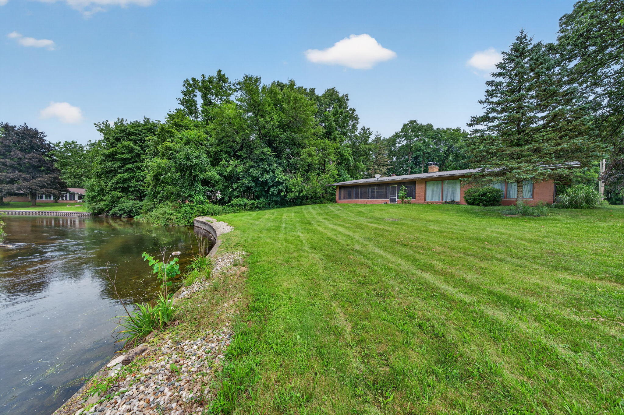 70506 Sunrise Drive Edwardsburg MI 49112