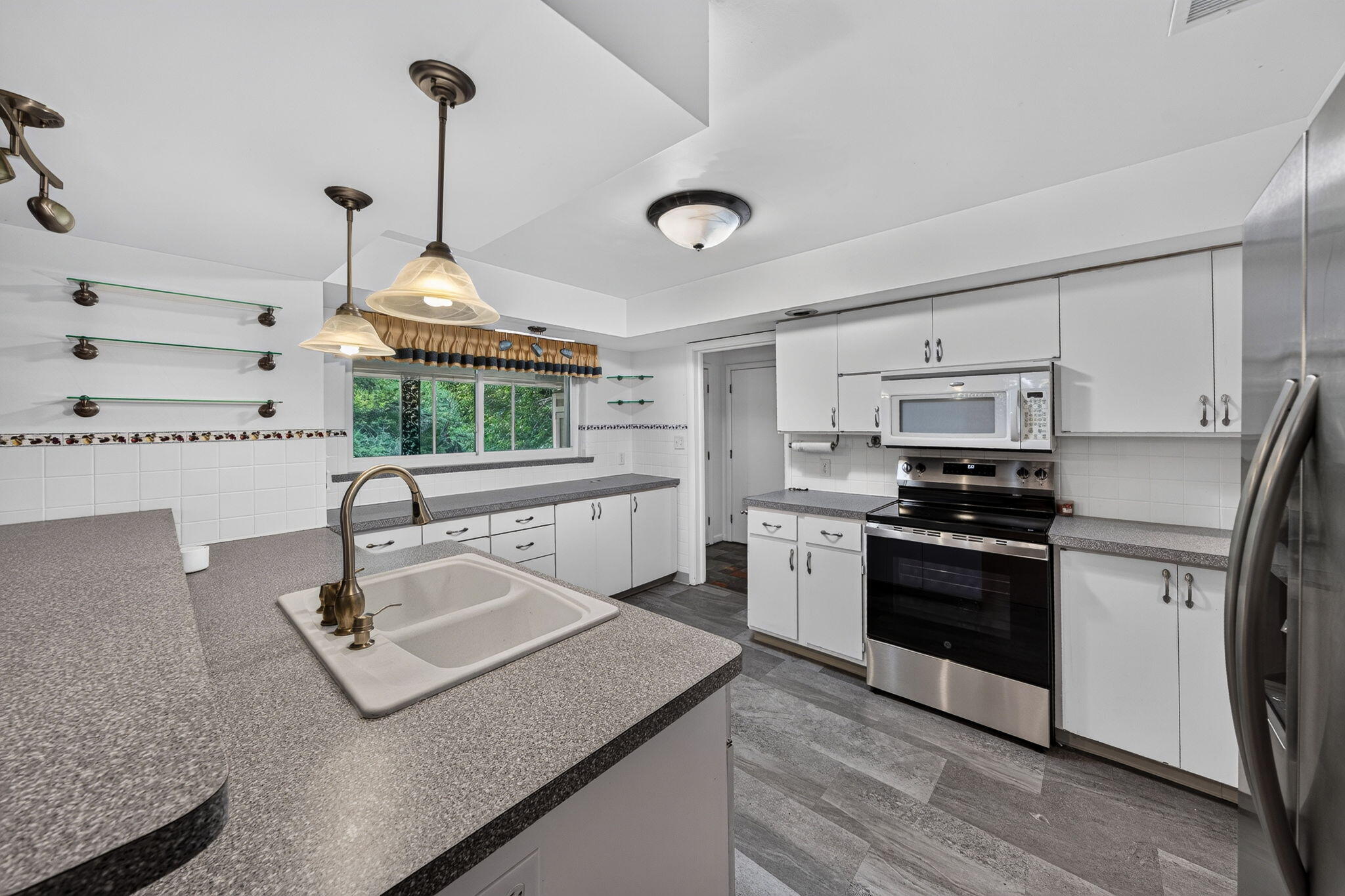 70506 Sunrise Drive Edwardsburg MI 49112