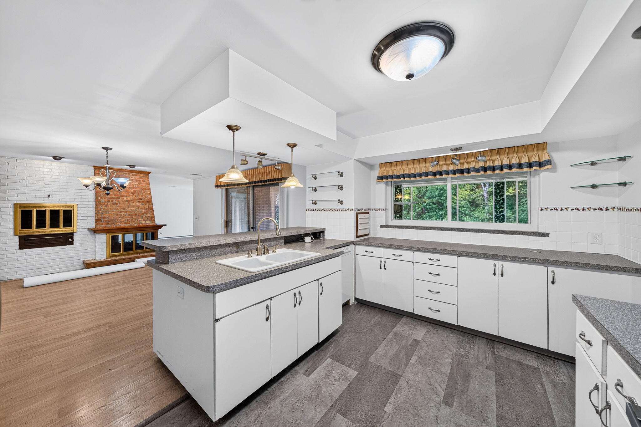 70506 Sunrise Drive Edwardsburg MI 49112