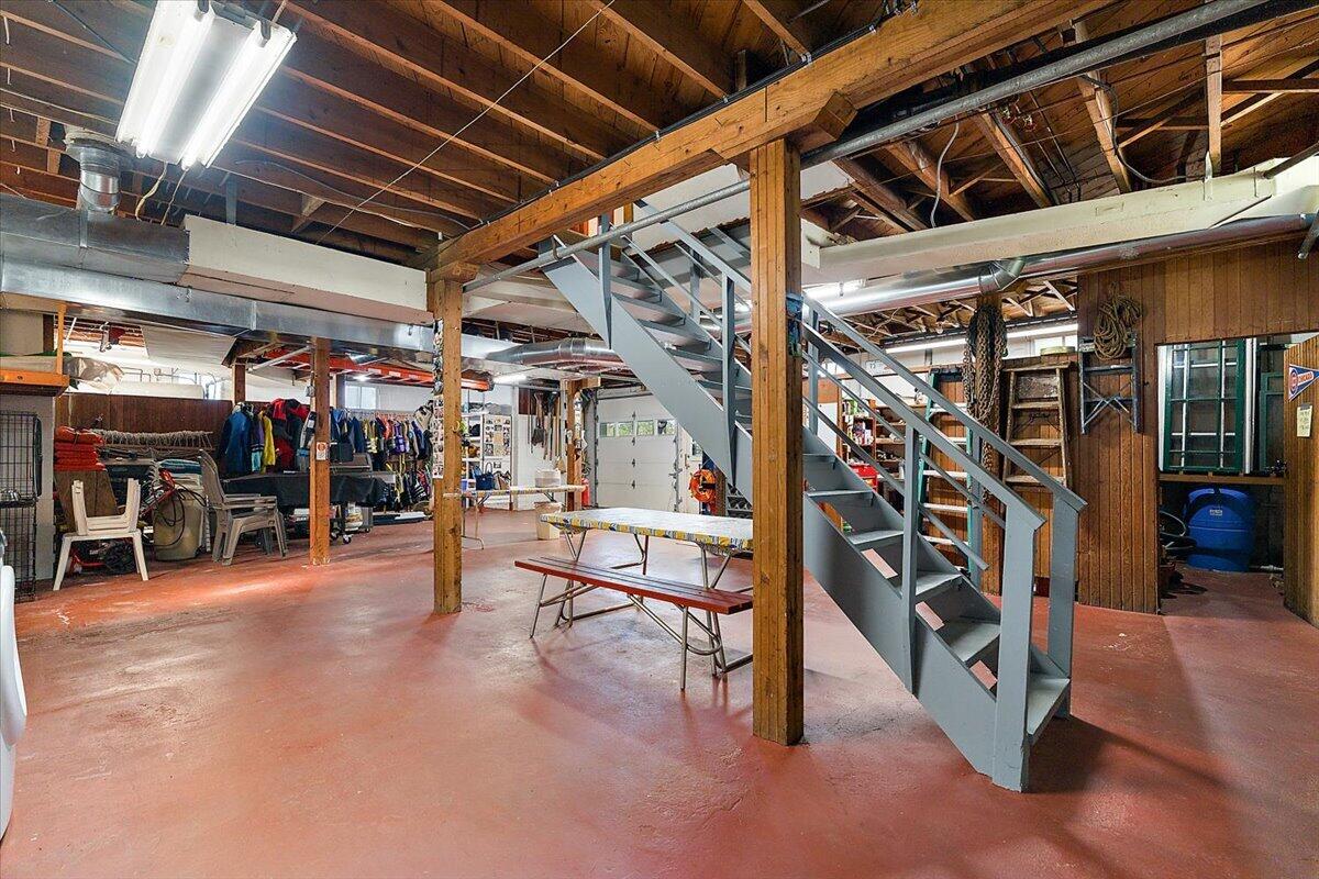 66666 95th Avenue Dowagiac MI 49047