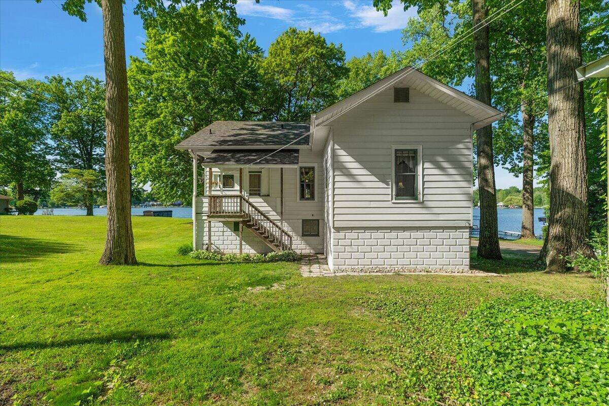 66666 95th Avenue Dowagiac MI 49047