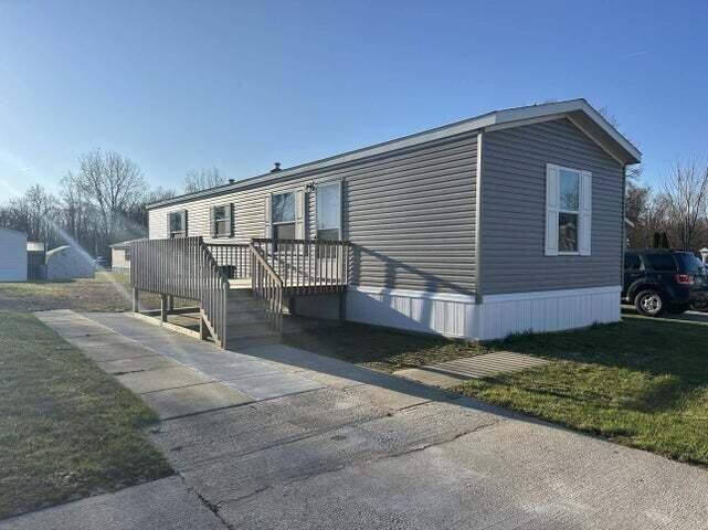 69205 Garver Lake Road Edwardsburg MI 49112