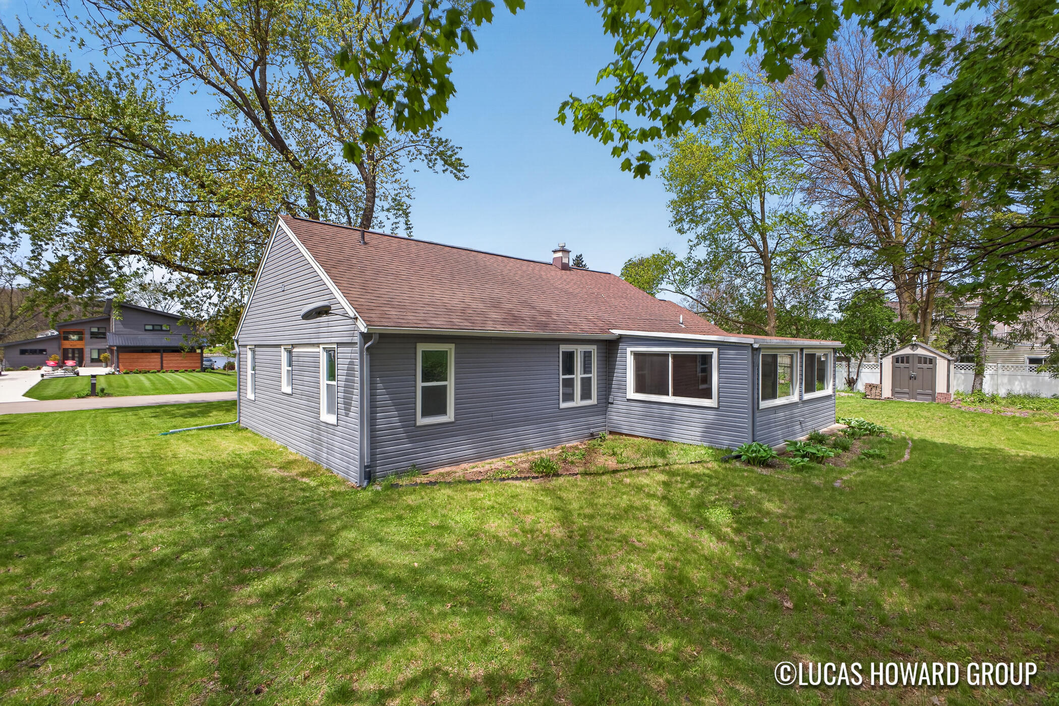 3054 Thorncrest Drive SE Grand Rapids MI 49546