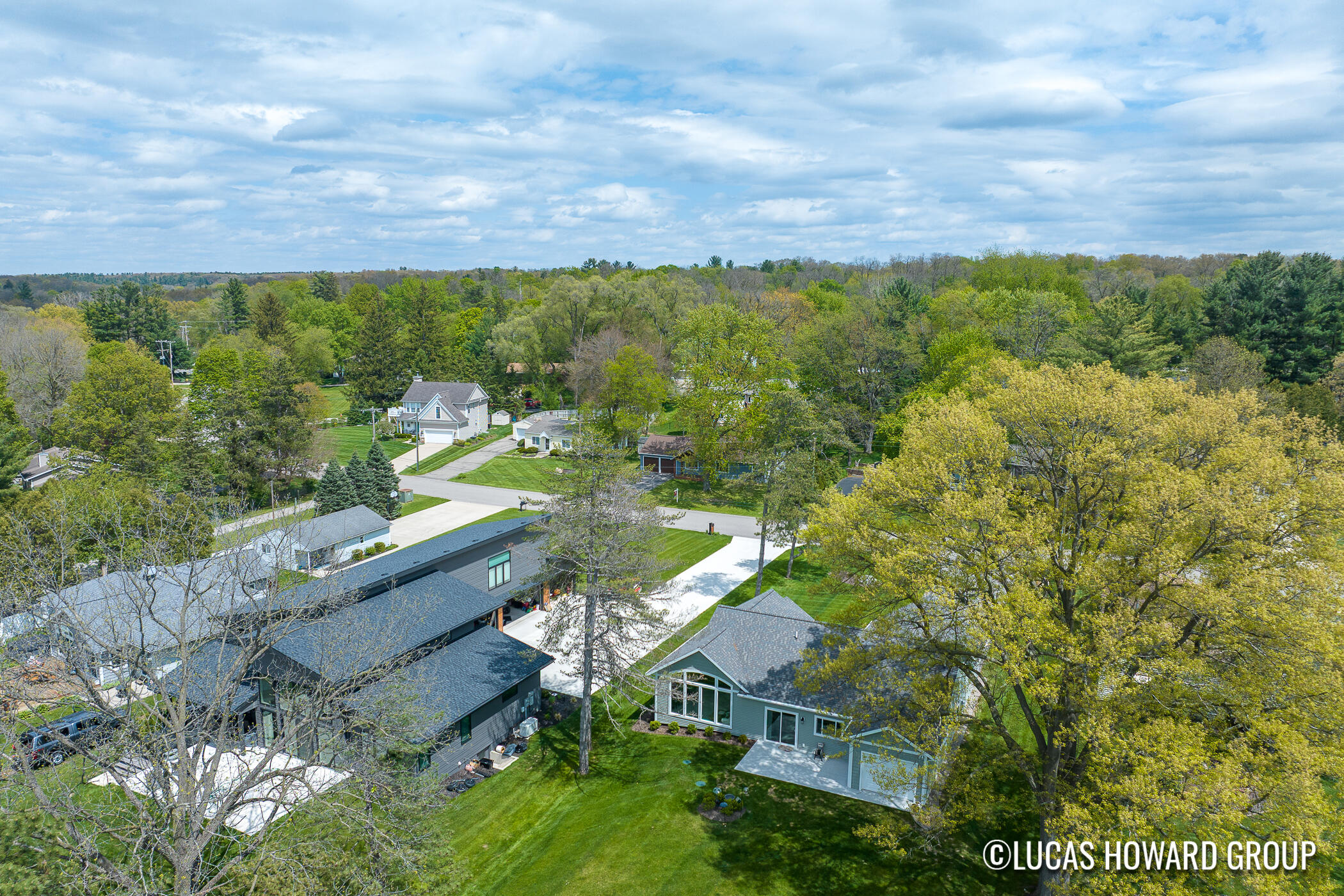 3054 Thorncrest Drive SE Grand Rapids MI 49546