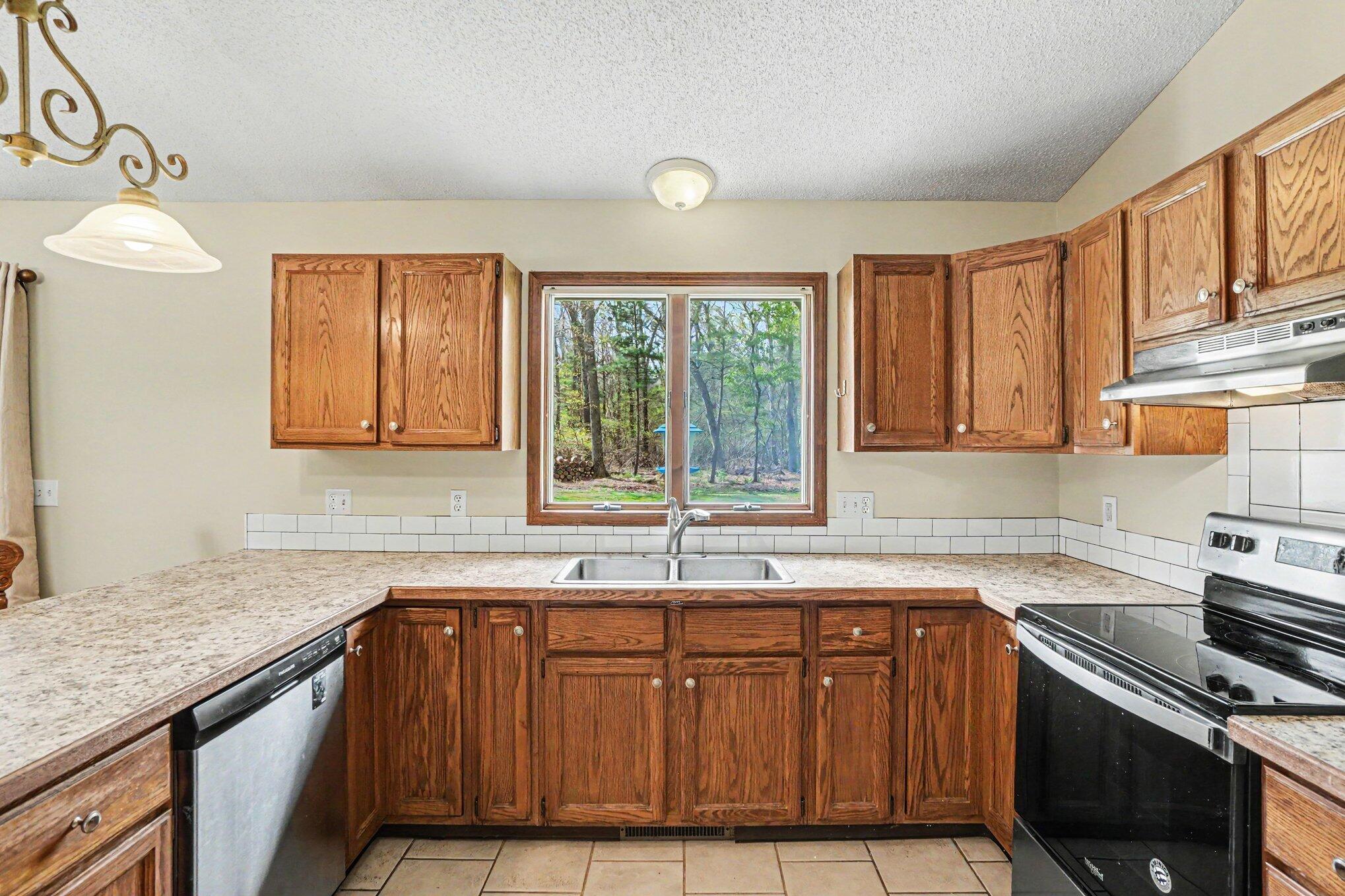 15868 Forest Side Drive Grand Haven MI 49417