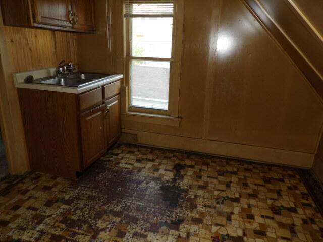 1223 Lake Street Kalamazoo MI 49001