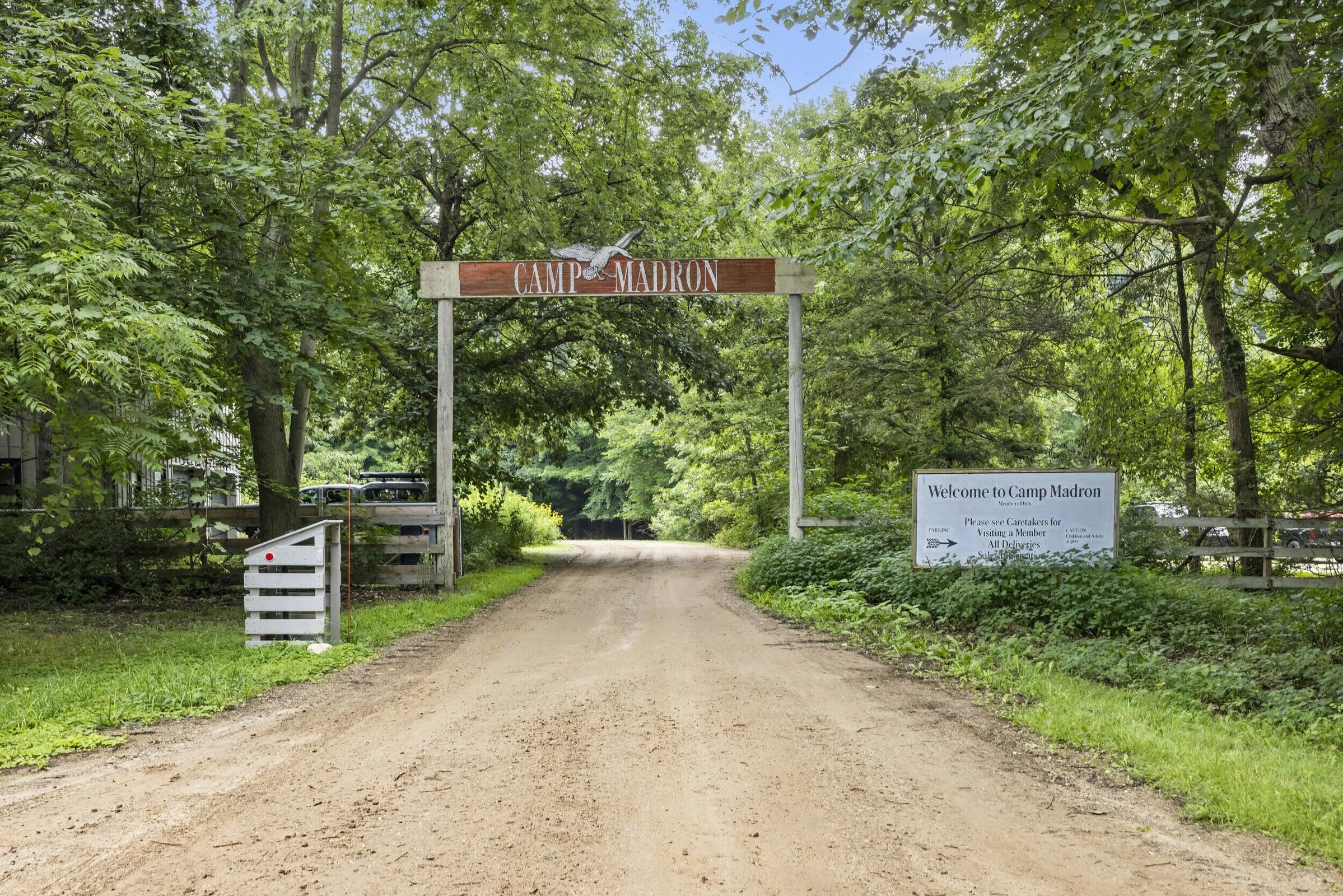 18 Camp Madron Road Buchanan MI 49107