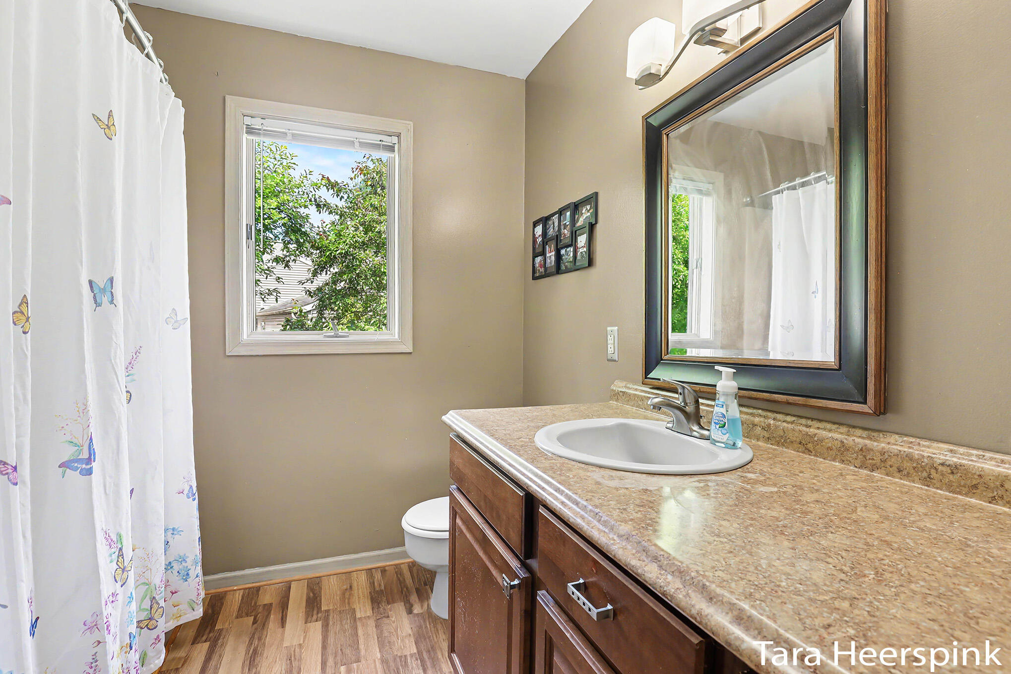6237 Arroyo Vista Drive NE Rockford MI 49341
