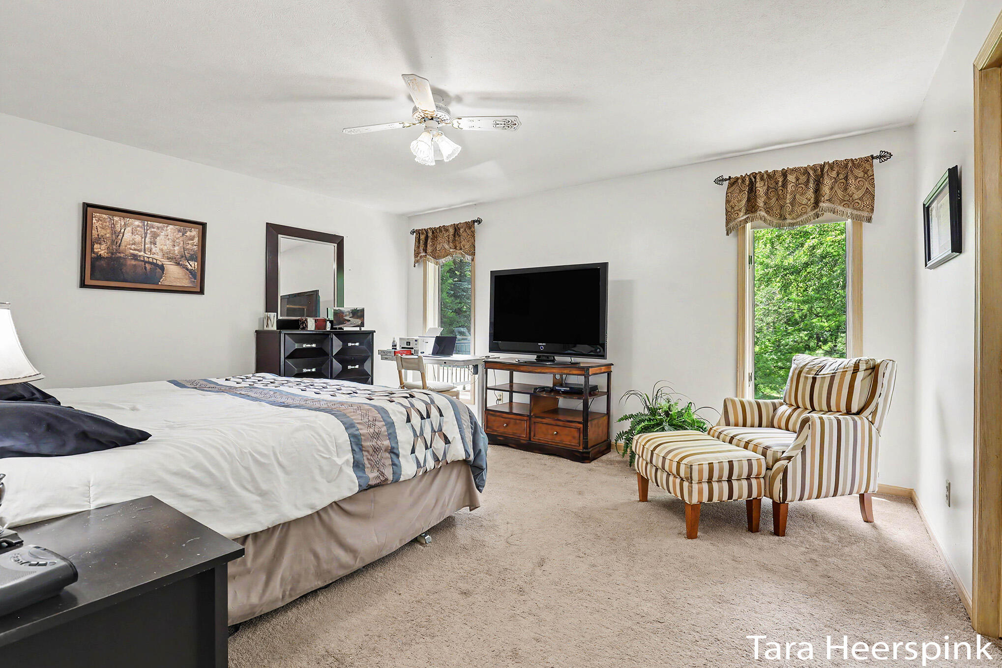 6237 Arroyo Vista Drive NE Rockford MI 49341
