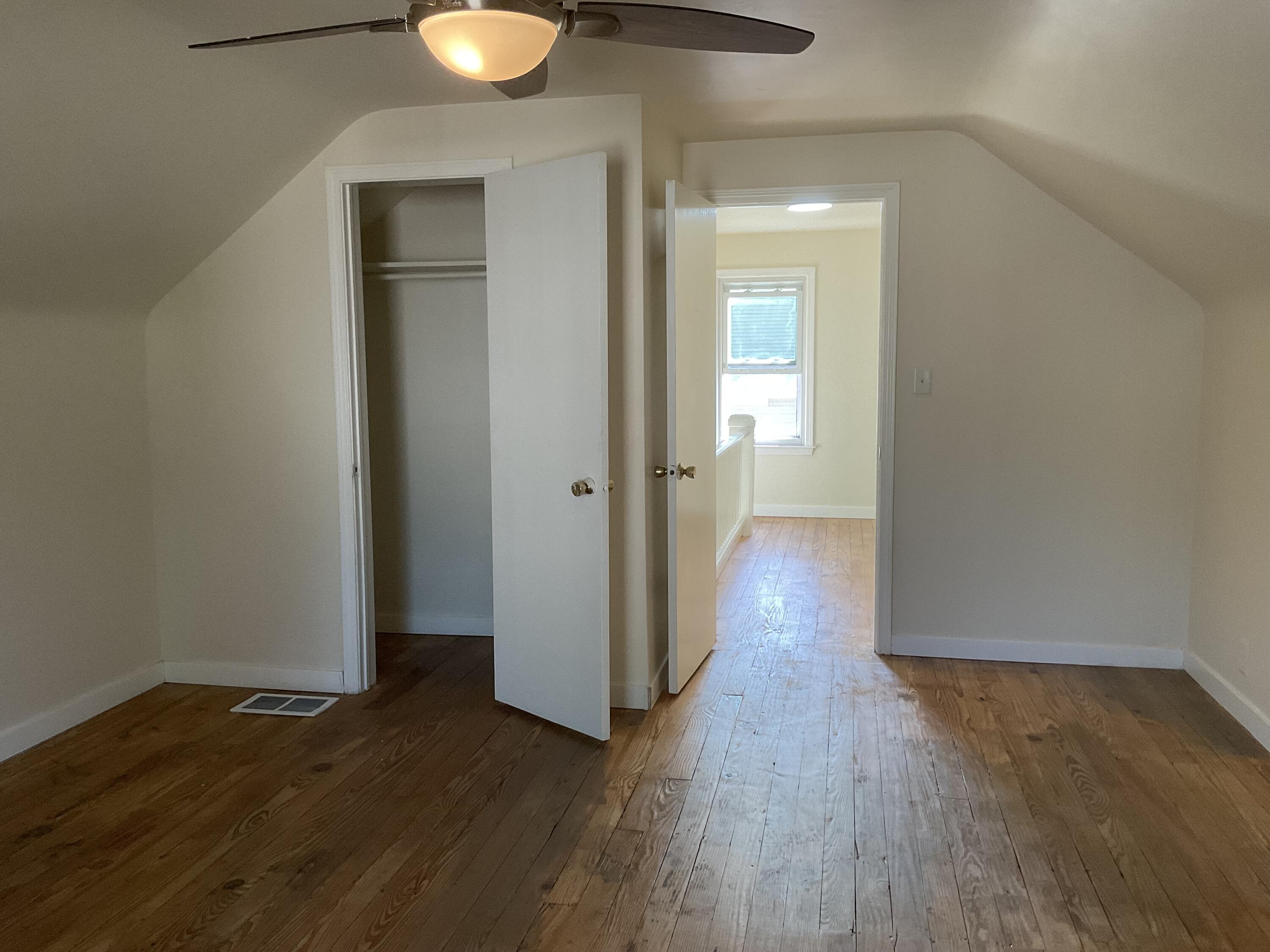 623 52nd Street SE Grand Rapids MI 49548