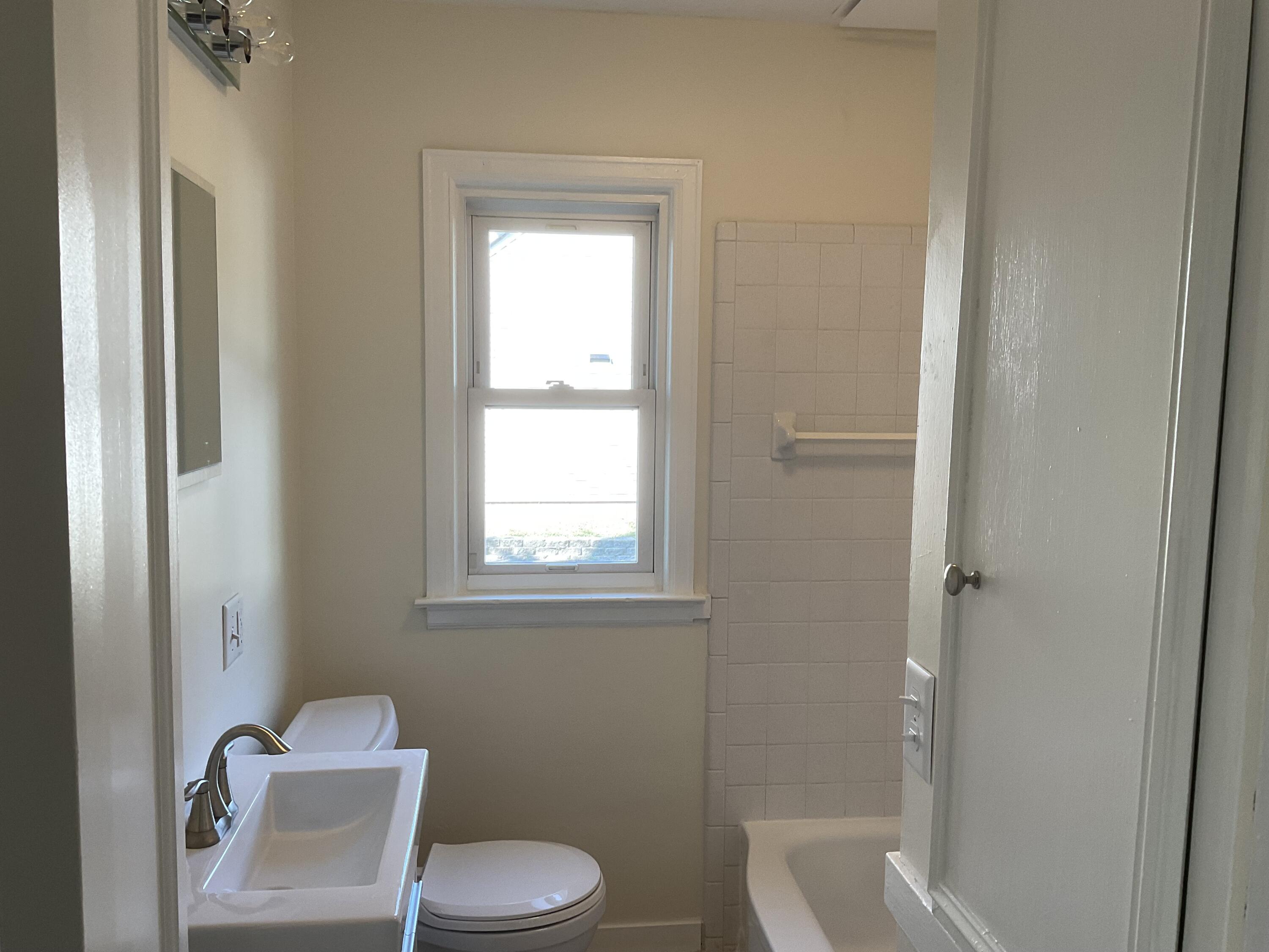 623 52nd Street SE Grand Rapids MI 49548