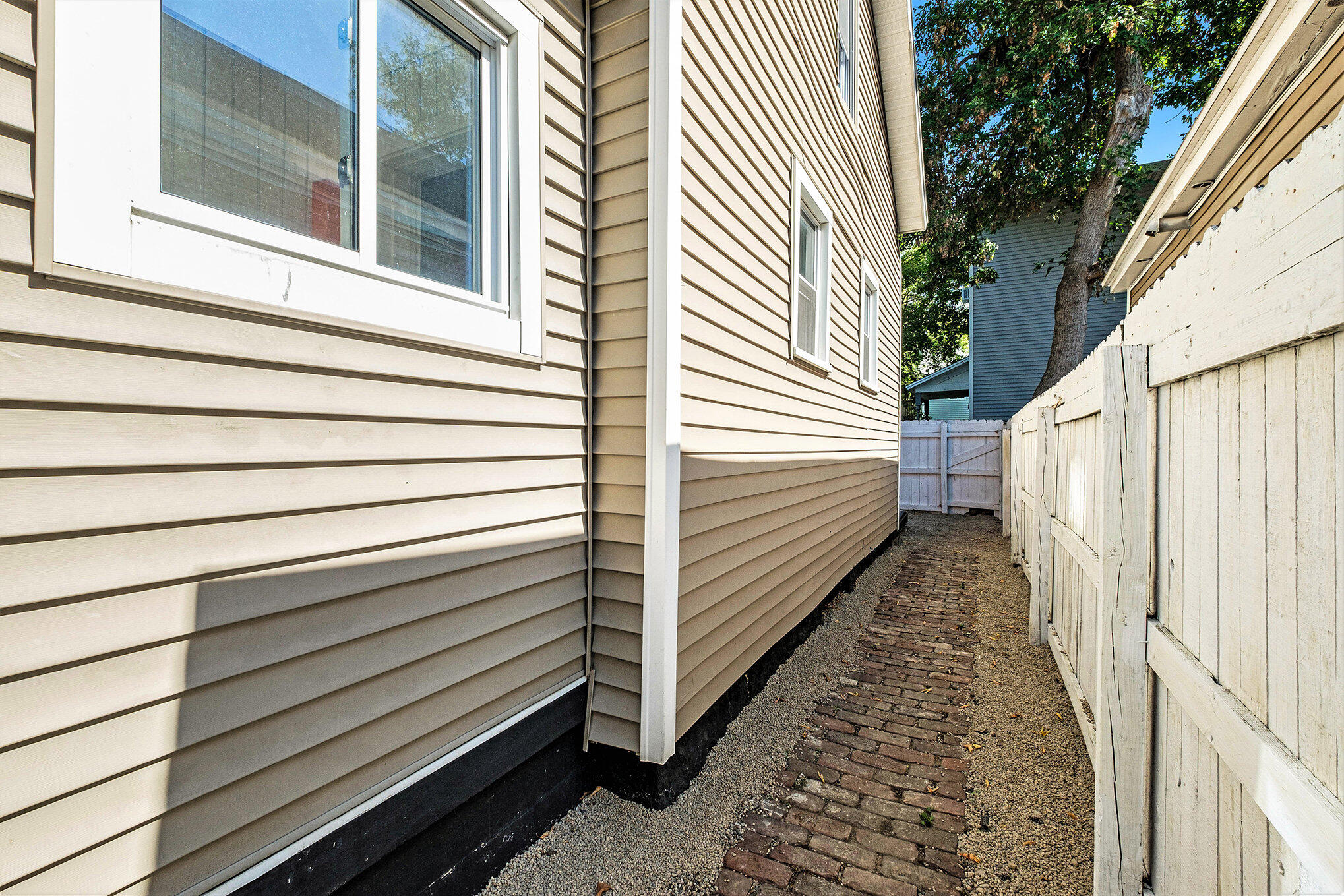 706 Alpine Avenue NW Grand Rapids MI 49504