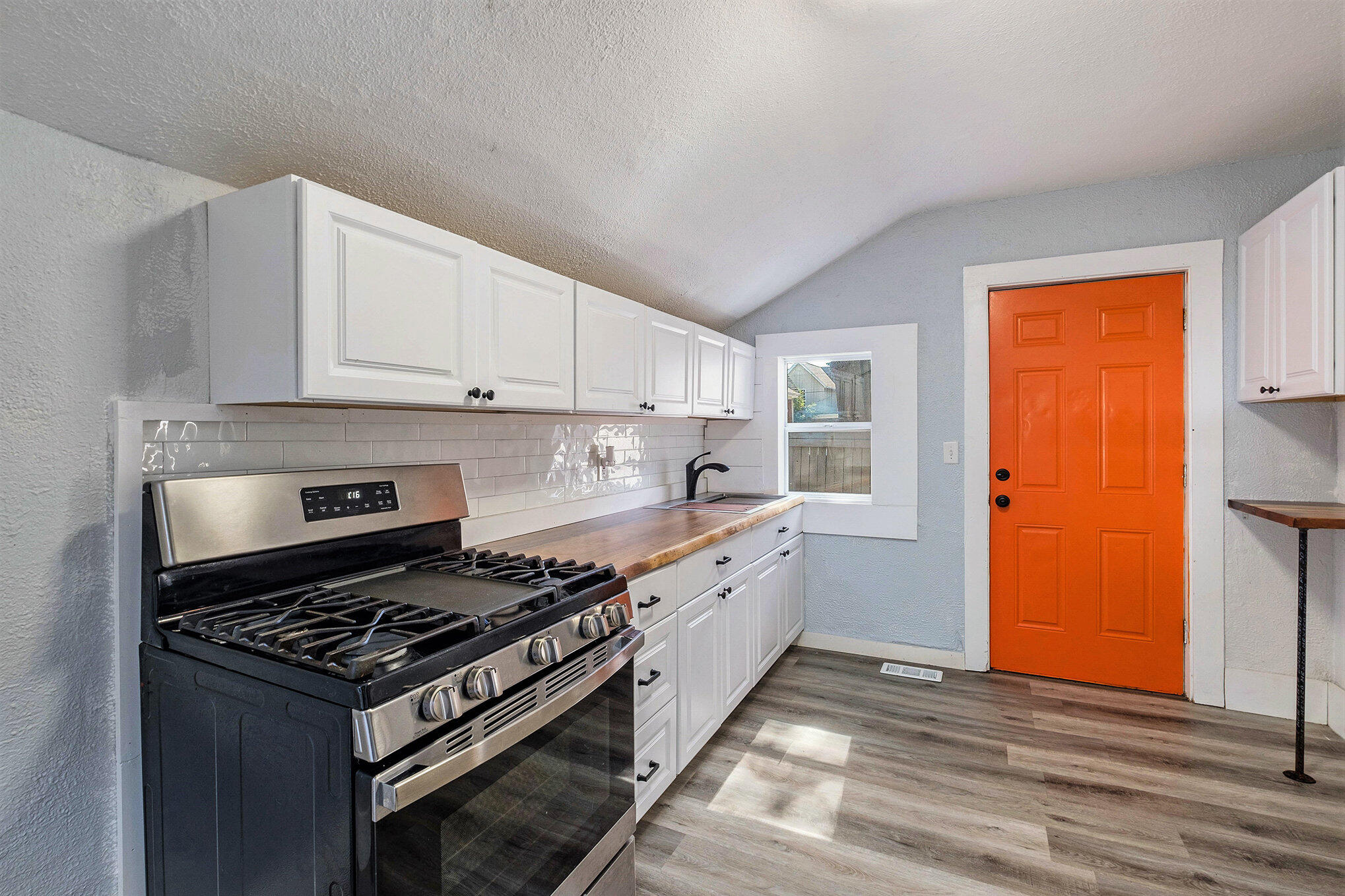 706 Alpine Avenue NW Grand Rapids MI 49504