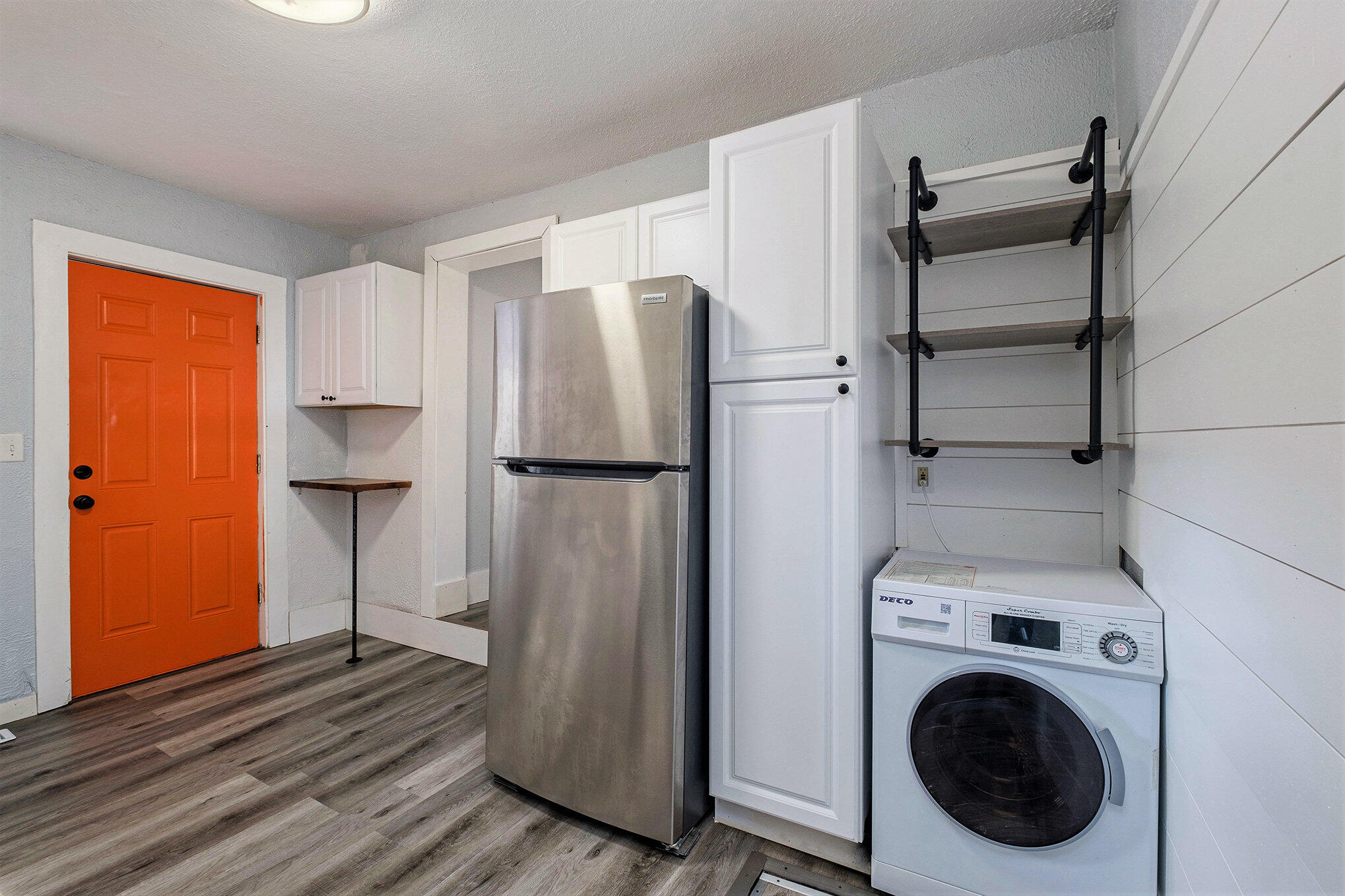 706 Alpine Avenue NW Grand Rapids MI 49504