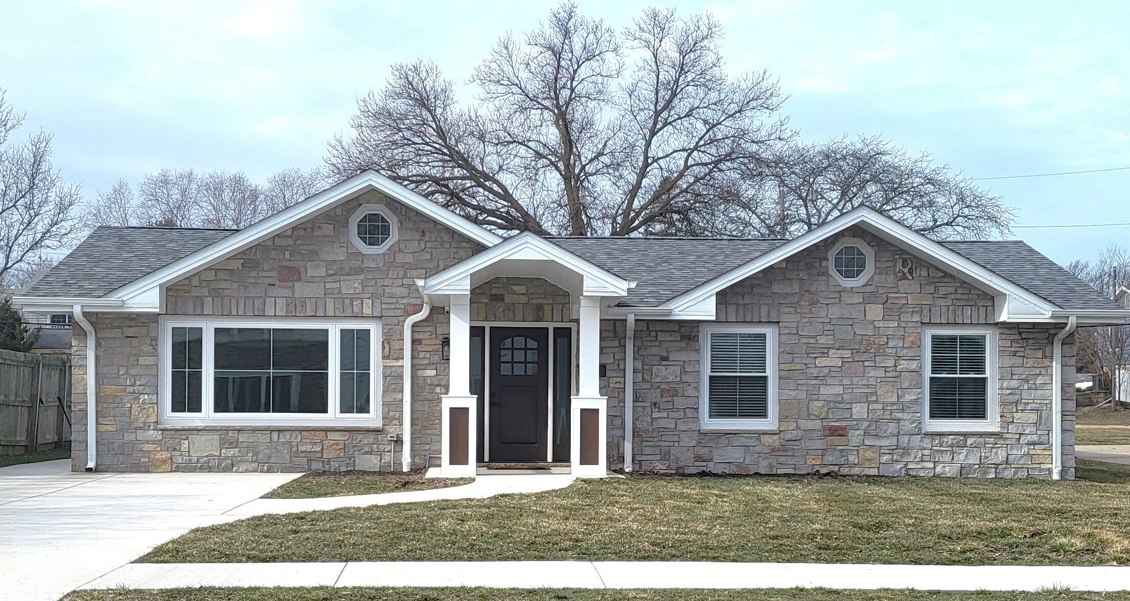 340 N Berrien Street New Buffalo MI 49117