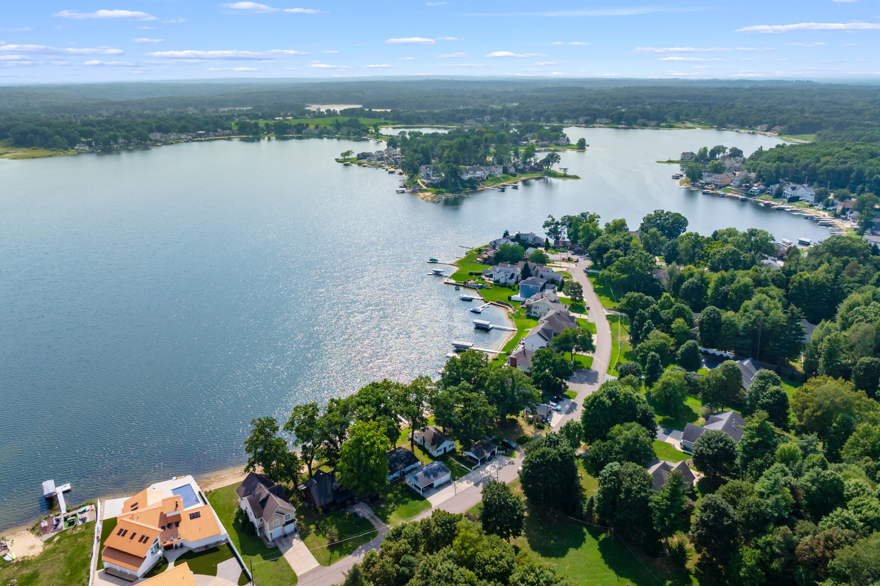 1078 N Eagle Lake Drive Kalamazoo MI 49009