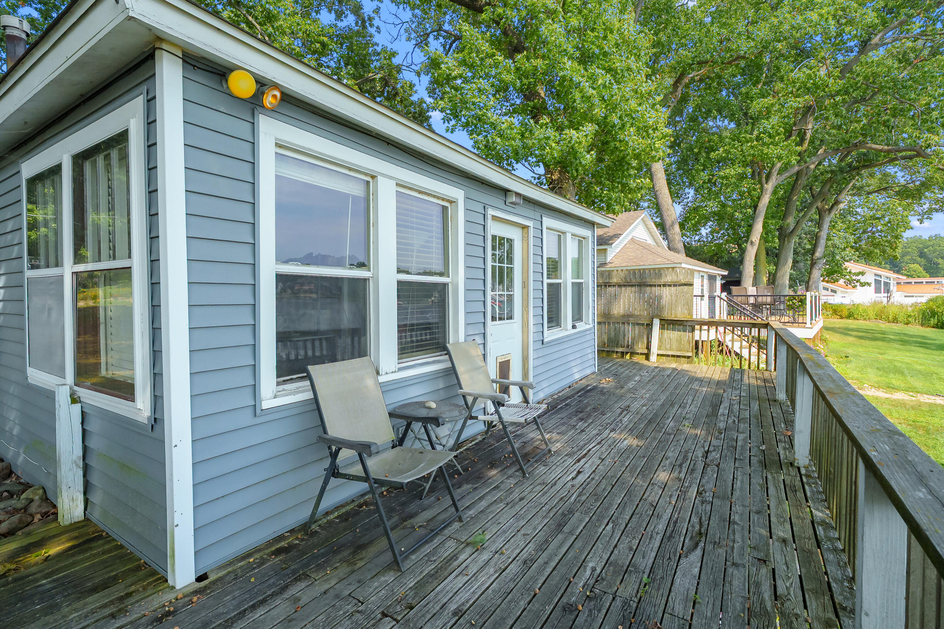 1078 N Eagle Lake Drive Kalamazoo MI 49009