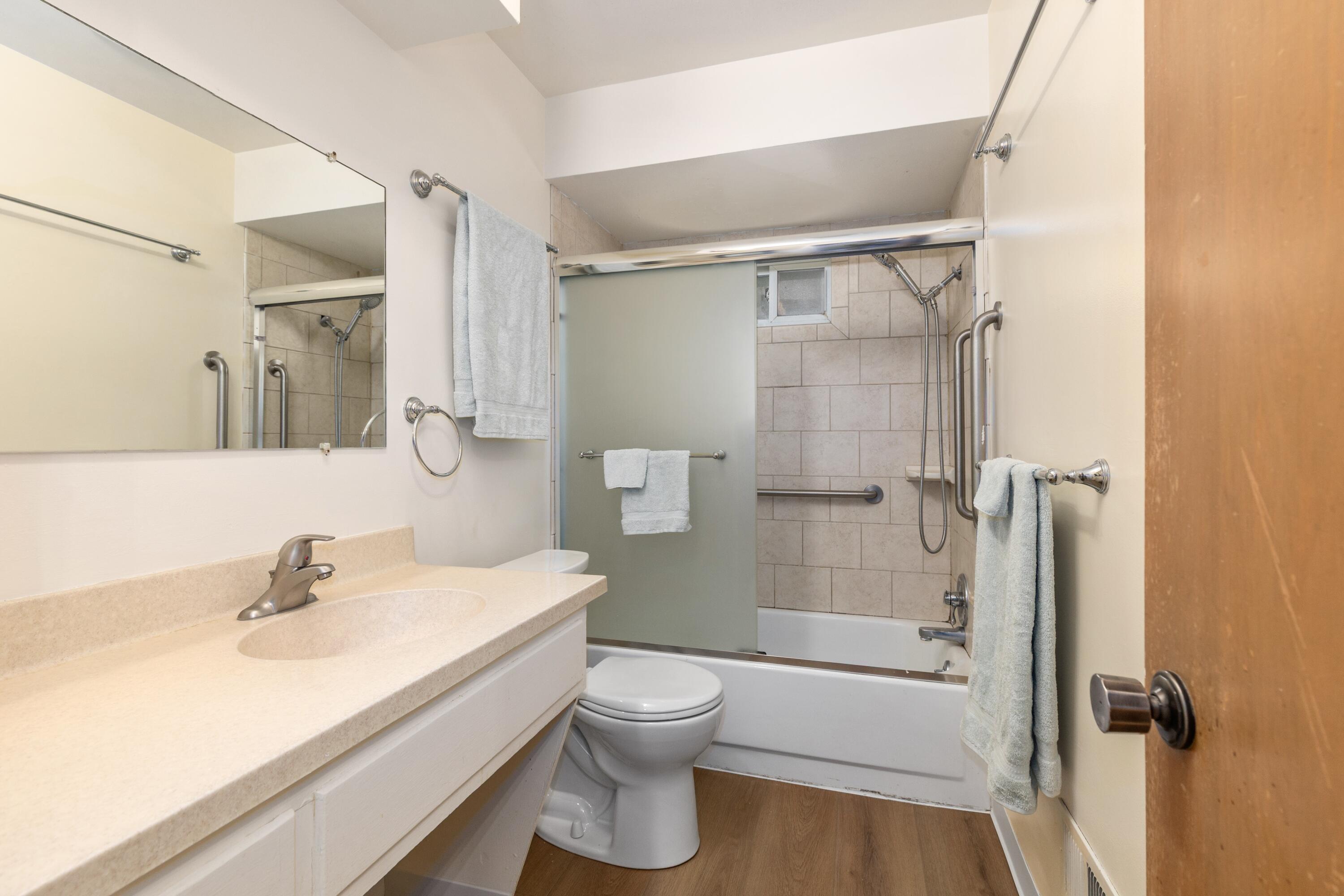 2855 Gerald Avenue NE Grand Rapids MI 49505