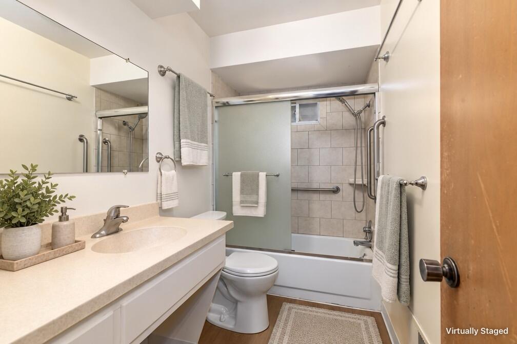 2855 Gerald Avenue NE Grand Rapids MI 49505