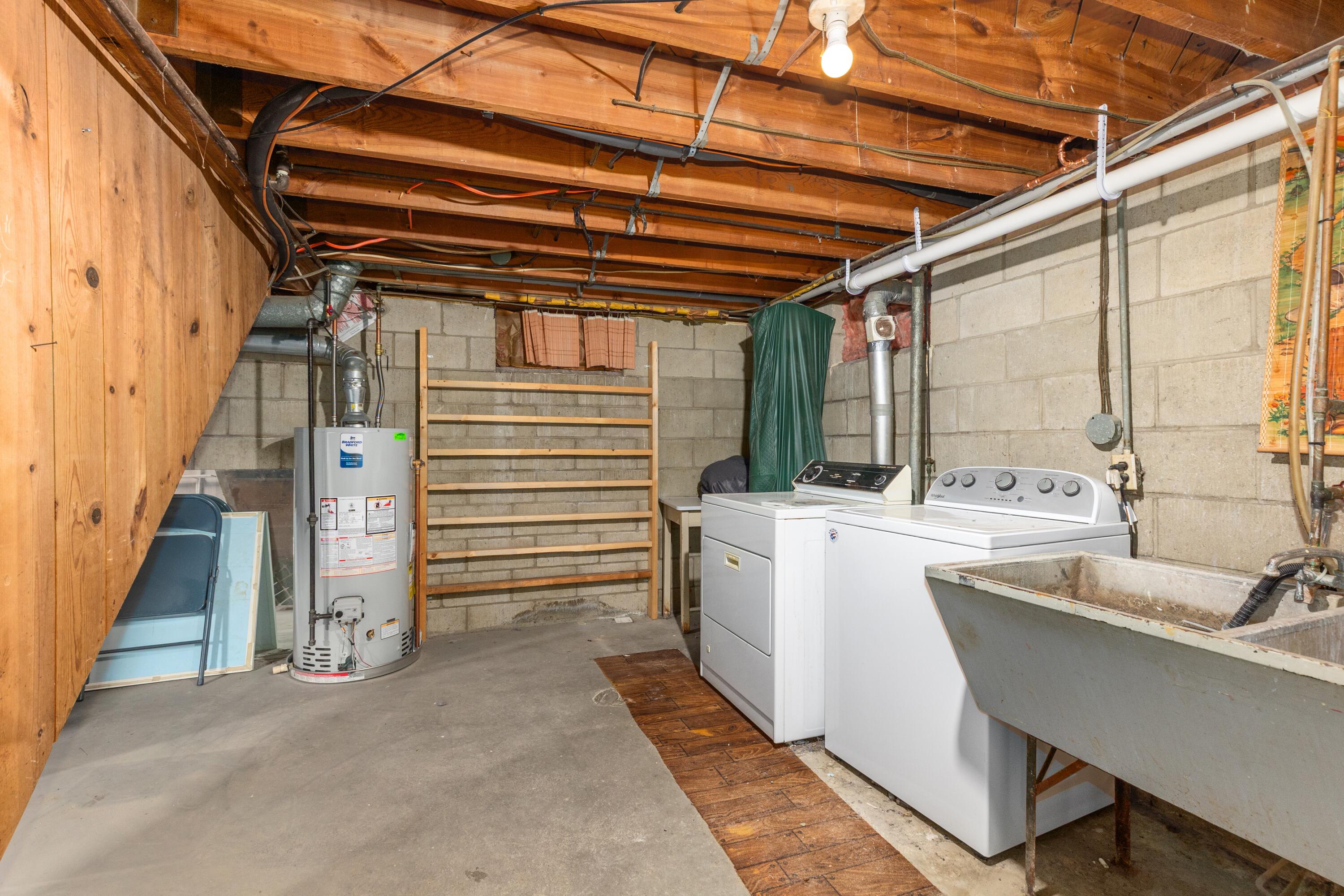 2855 Gerald Avenue NE Grand Rapids MI 49505
