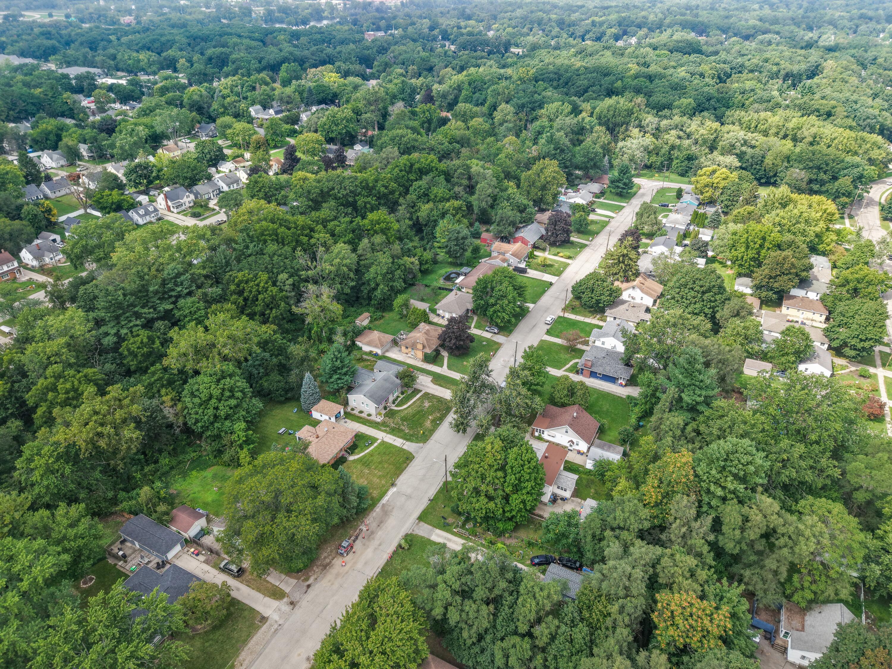 2855 Gerald Avenue NE Grand Rapids MI 49505