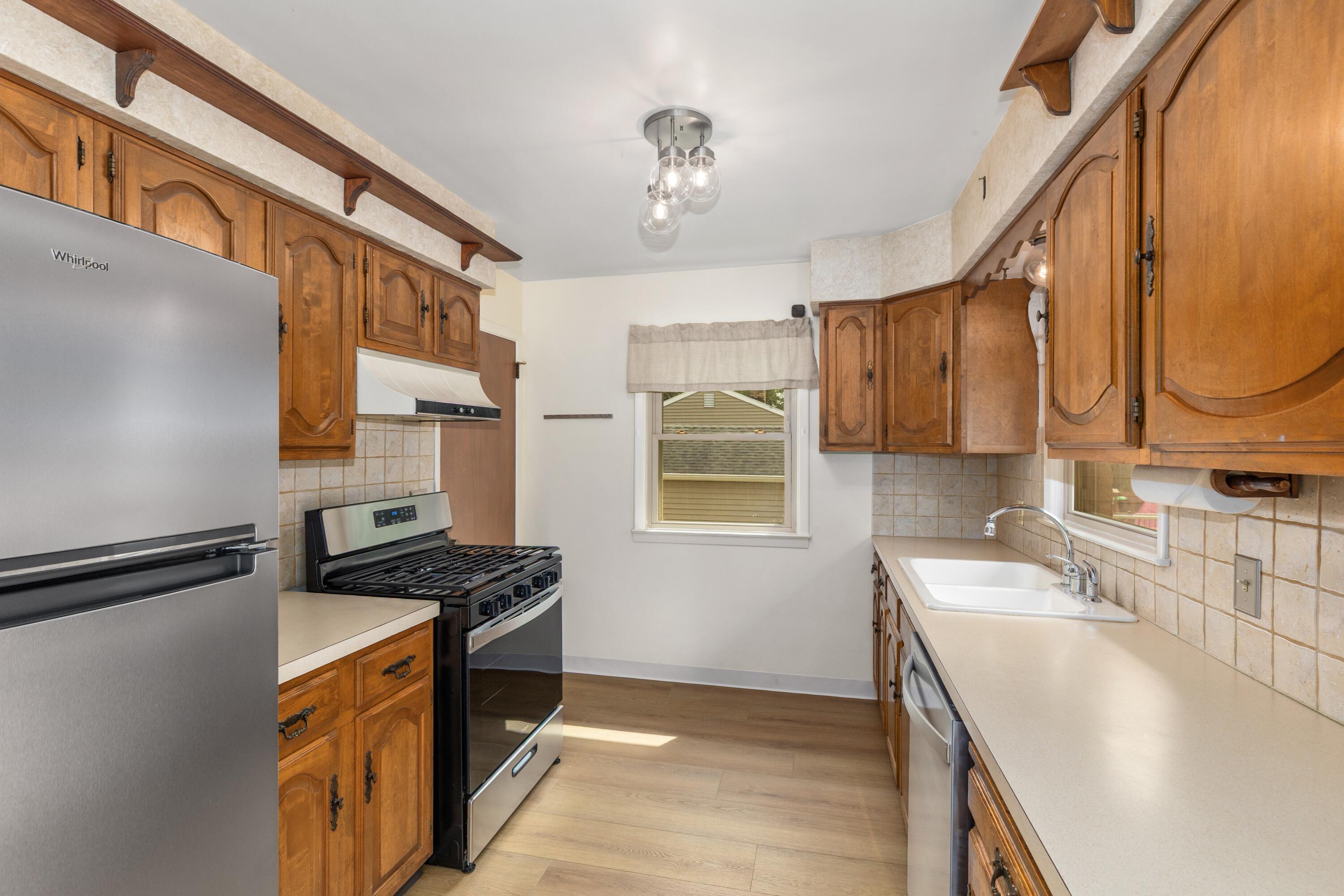 2855 Gerald Avenue NE Grand Rapids MI 49505