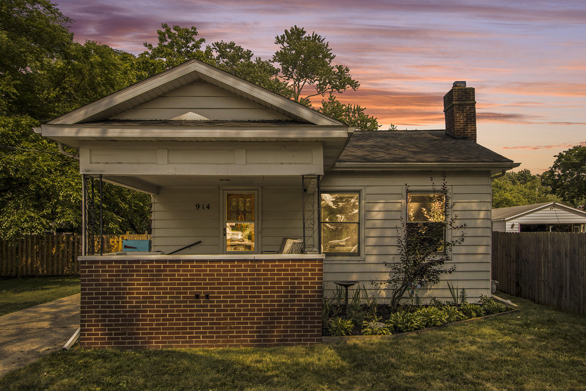 914 Dayton Avenue Kalamazoo MI 49048