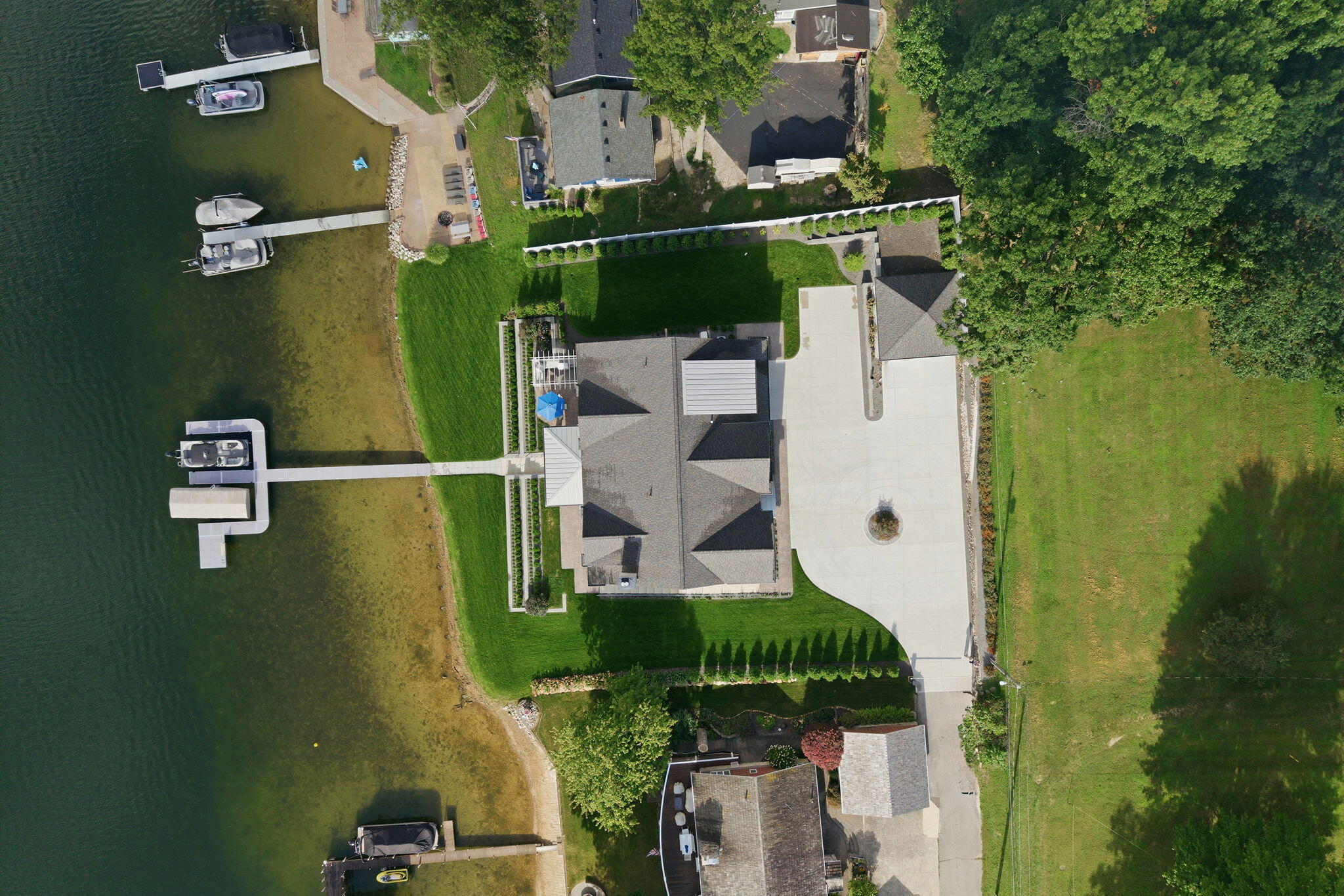 92904 County Road 690 Dowagiac MI 49047
