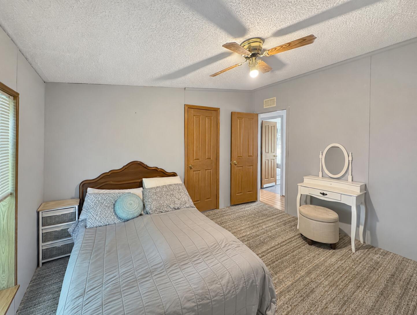 4206 Nancy Lane Kalamazoo MI 49006