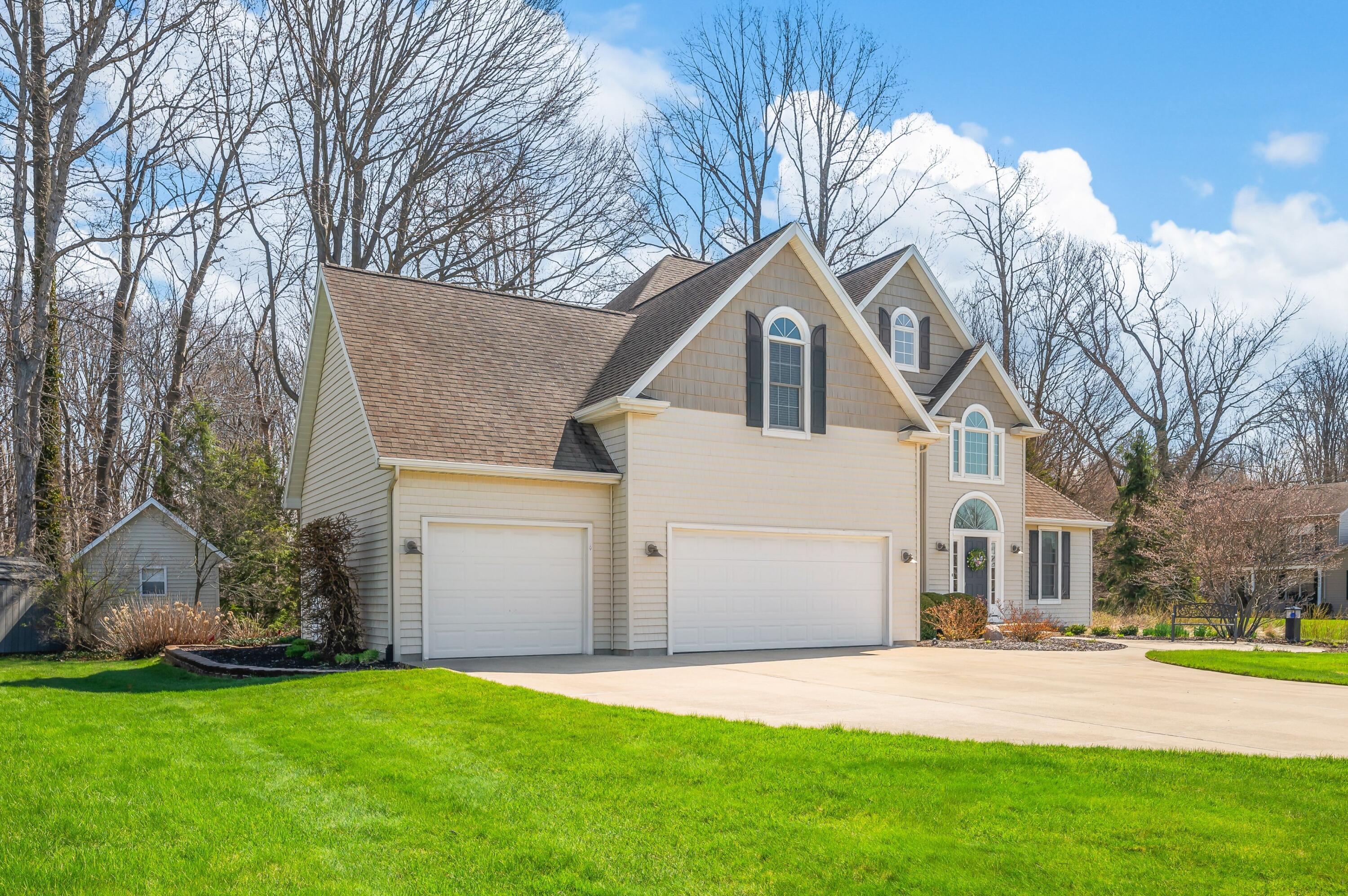 2755 Southfork Drive Stevensville MI 49127
