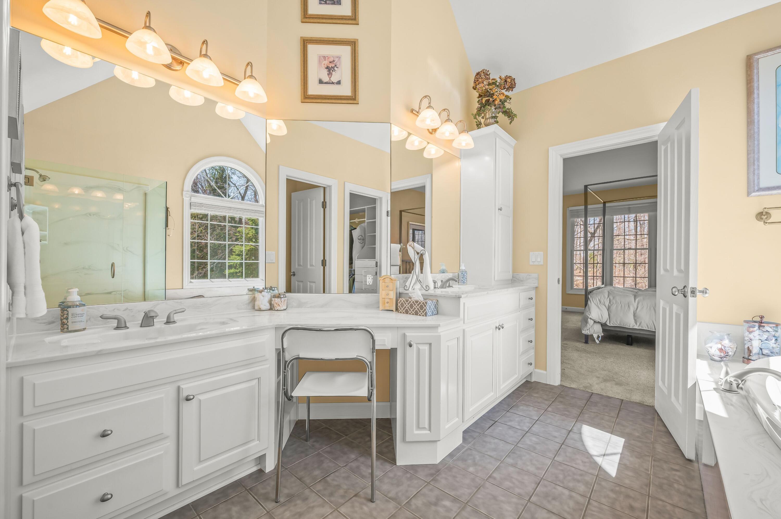 2755 Southfork Drive Stevensville MI 49127