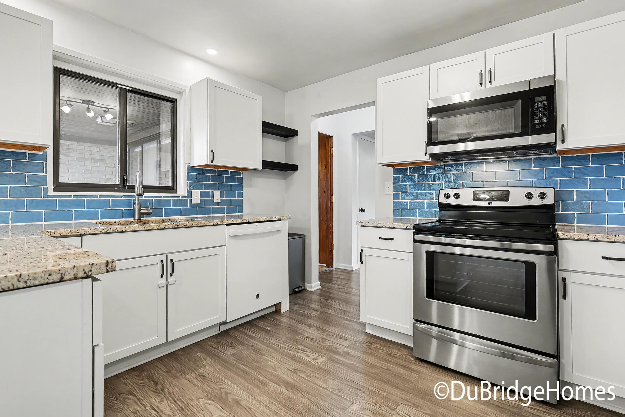 1936 Orchard Lane NE Grand Rapids MI 49505