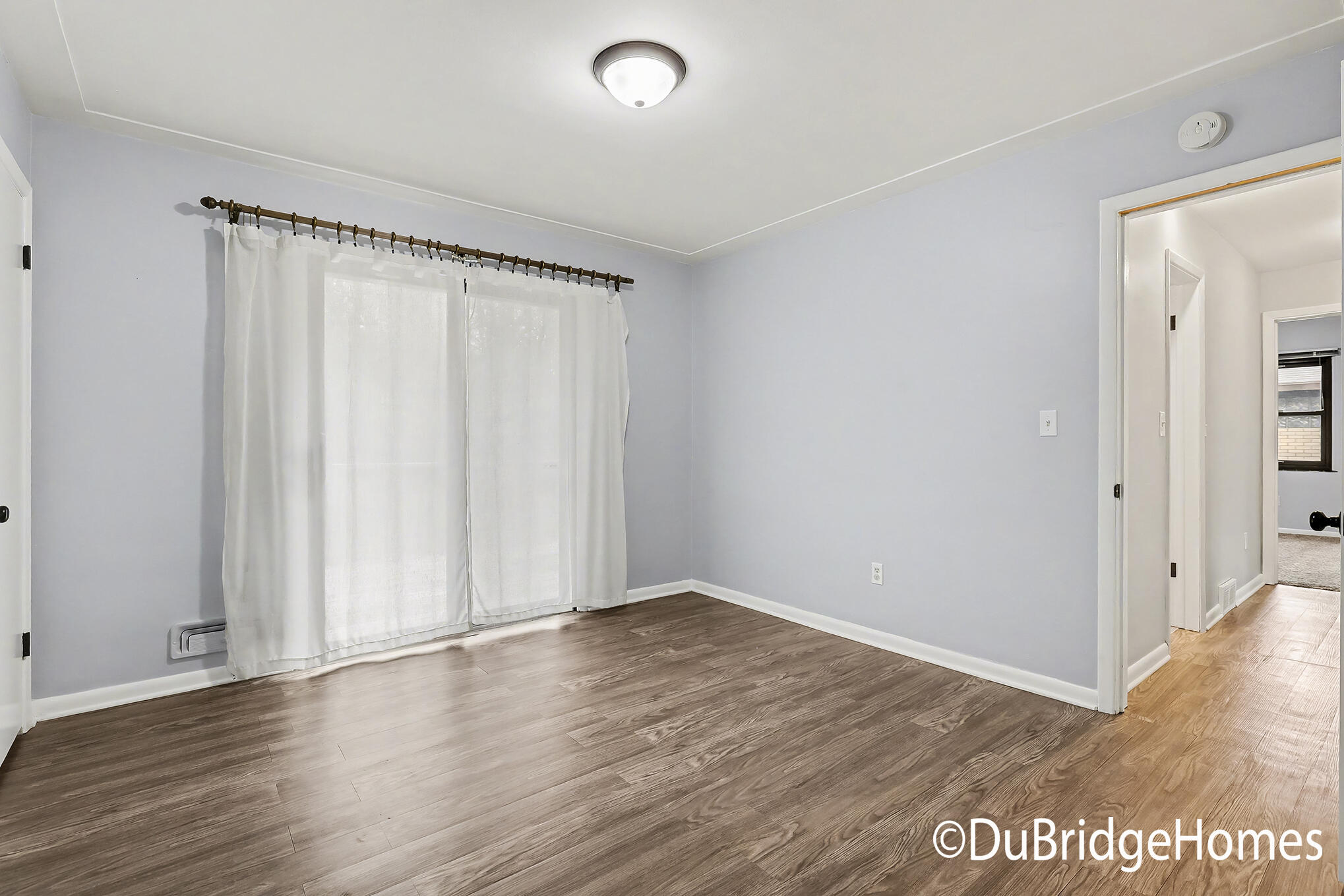1936 Orchard Lane NE Grand Rapids MI 49505
