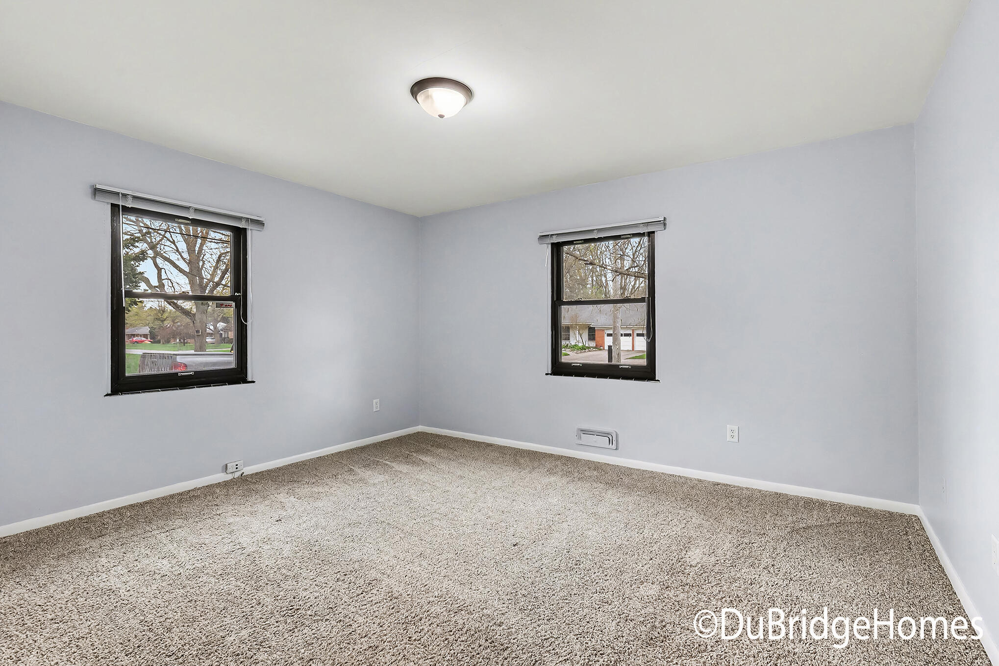 1936 Orchard Lane NE Grand Rapids MI 49505