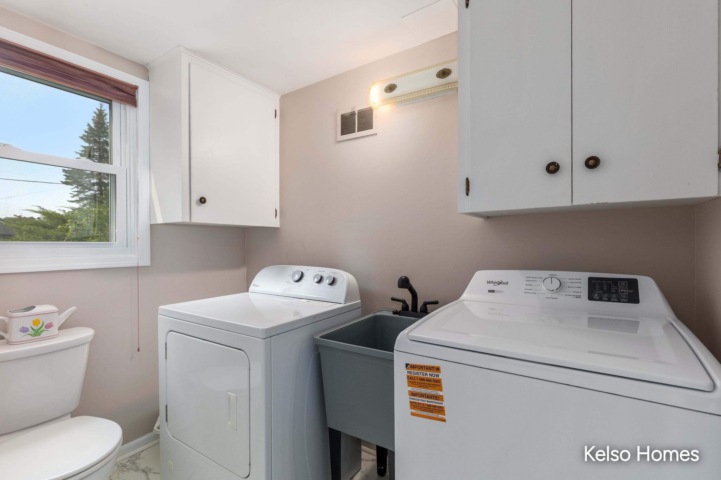 1704 Millbank Street SE Grand Rapids MI 49508